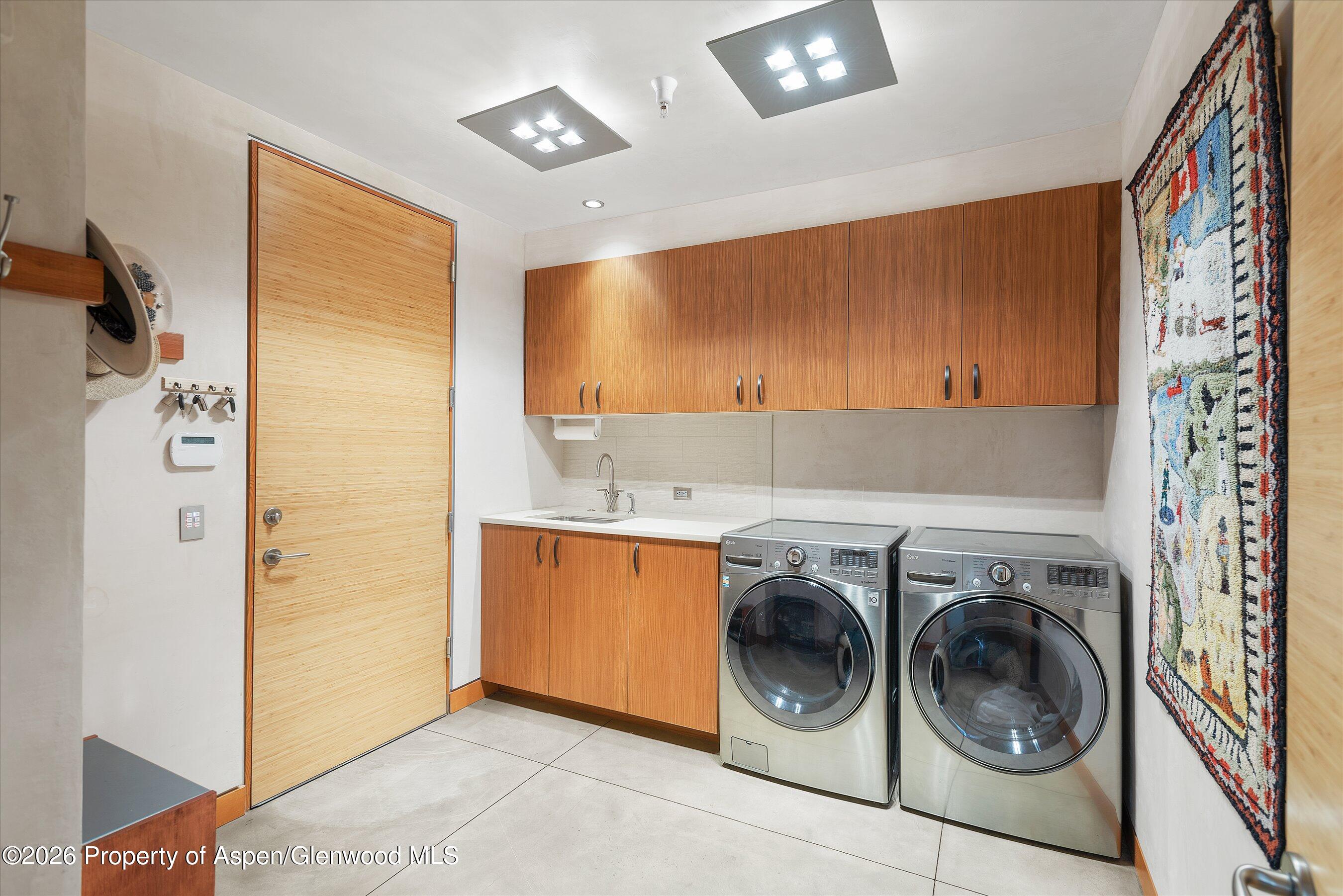 2556 Lower River Road