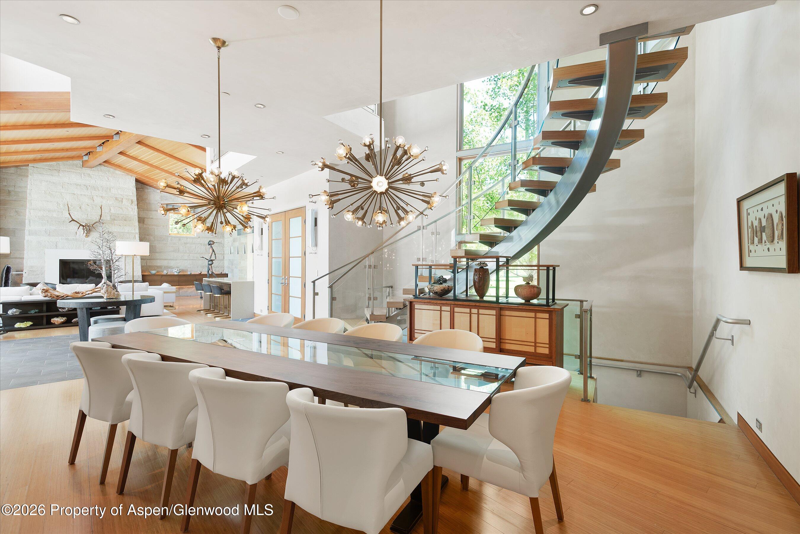 2556 Lower River Road