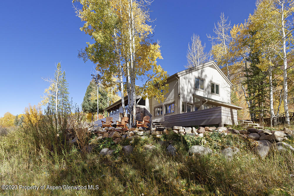1036 Red Mountain Road