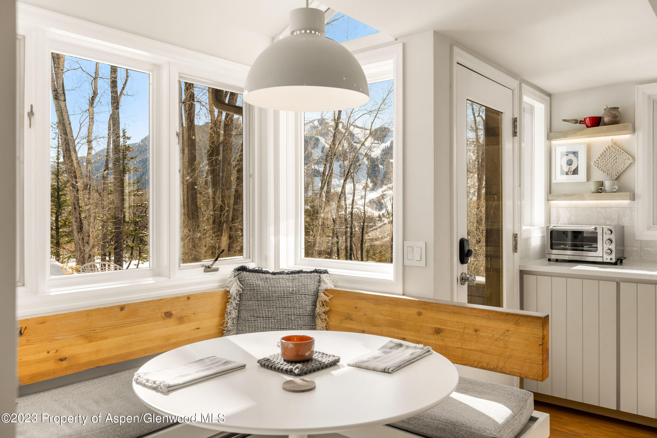 1036 Red Mountain Road