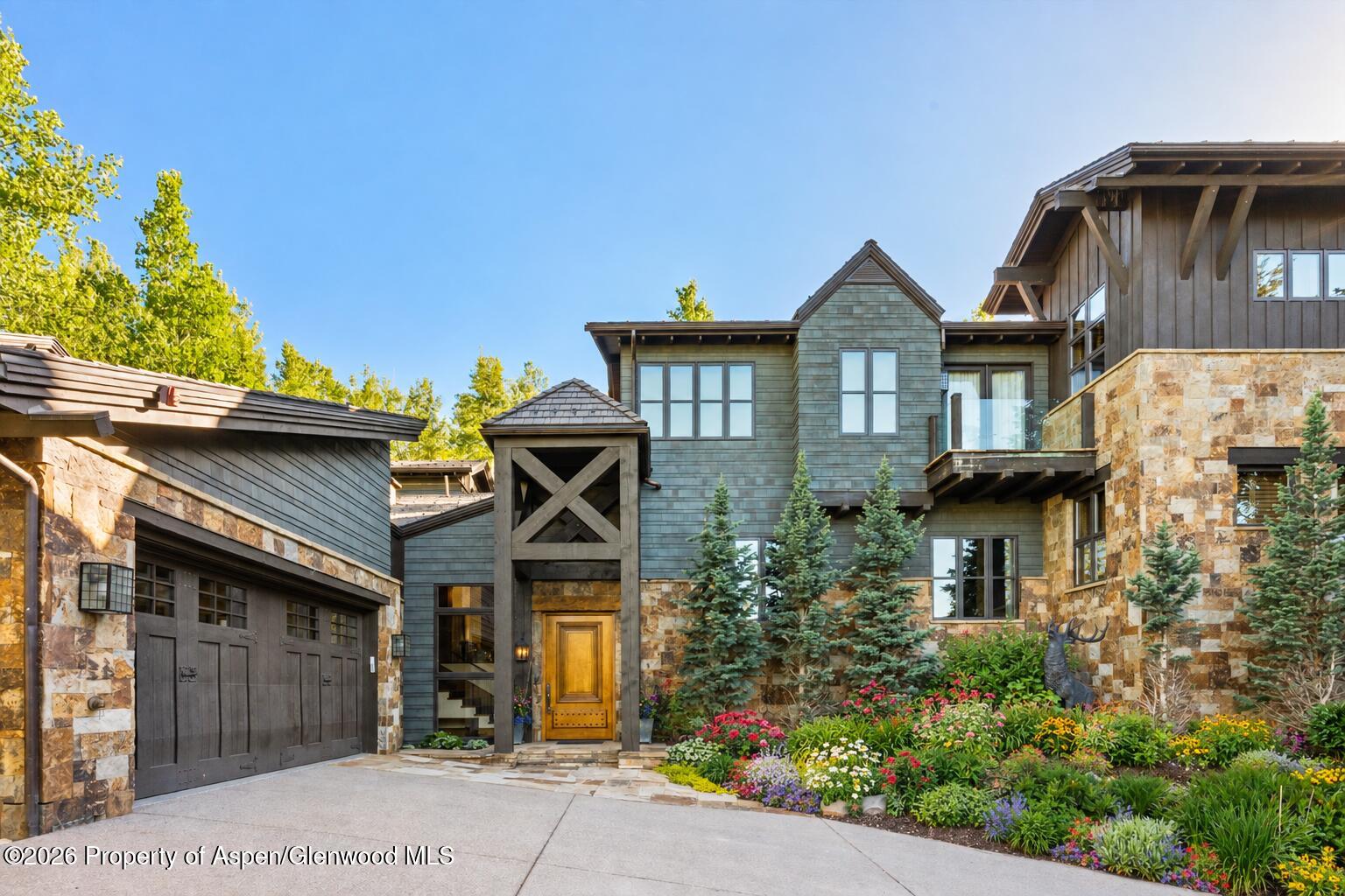 386 Pfister Drive