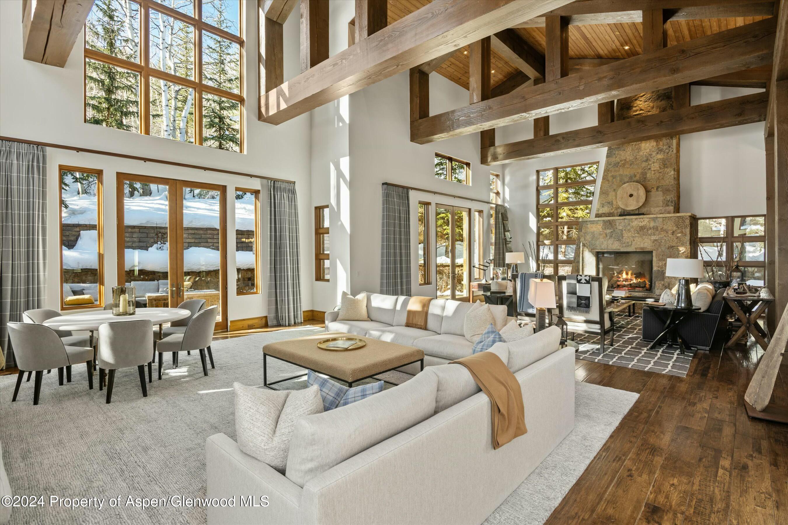 386 Pfister Drive