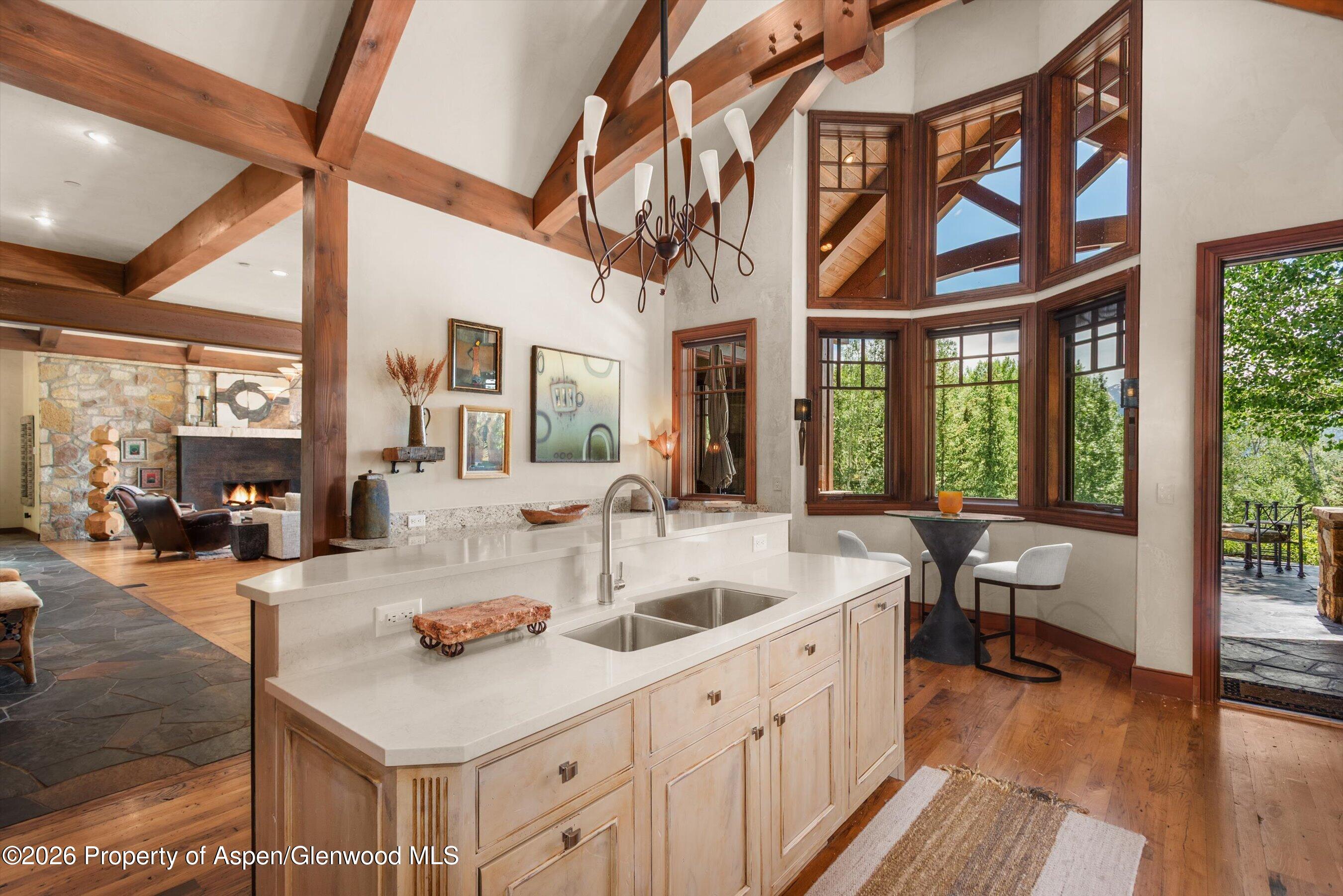863 Hunter Creek Road