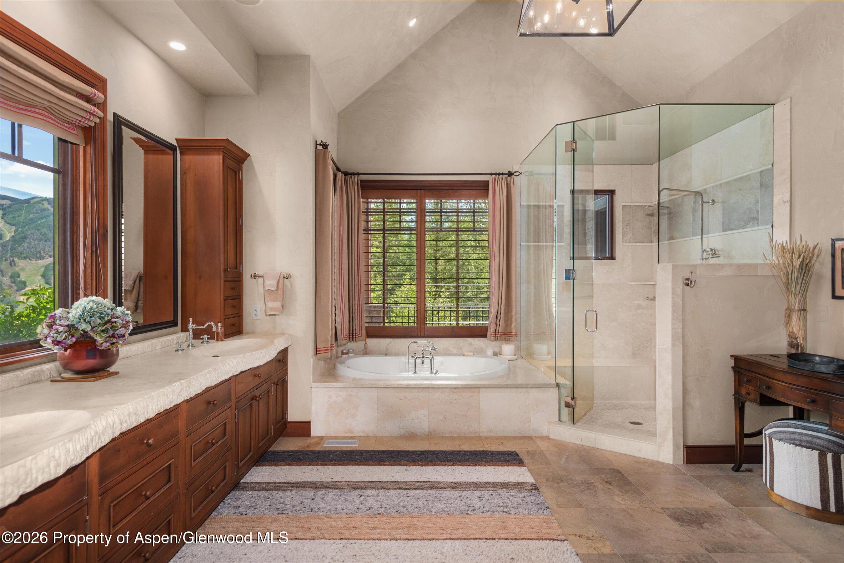 863 Hunter Creek Road