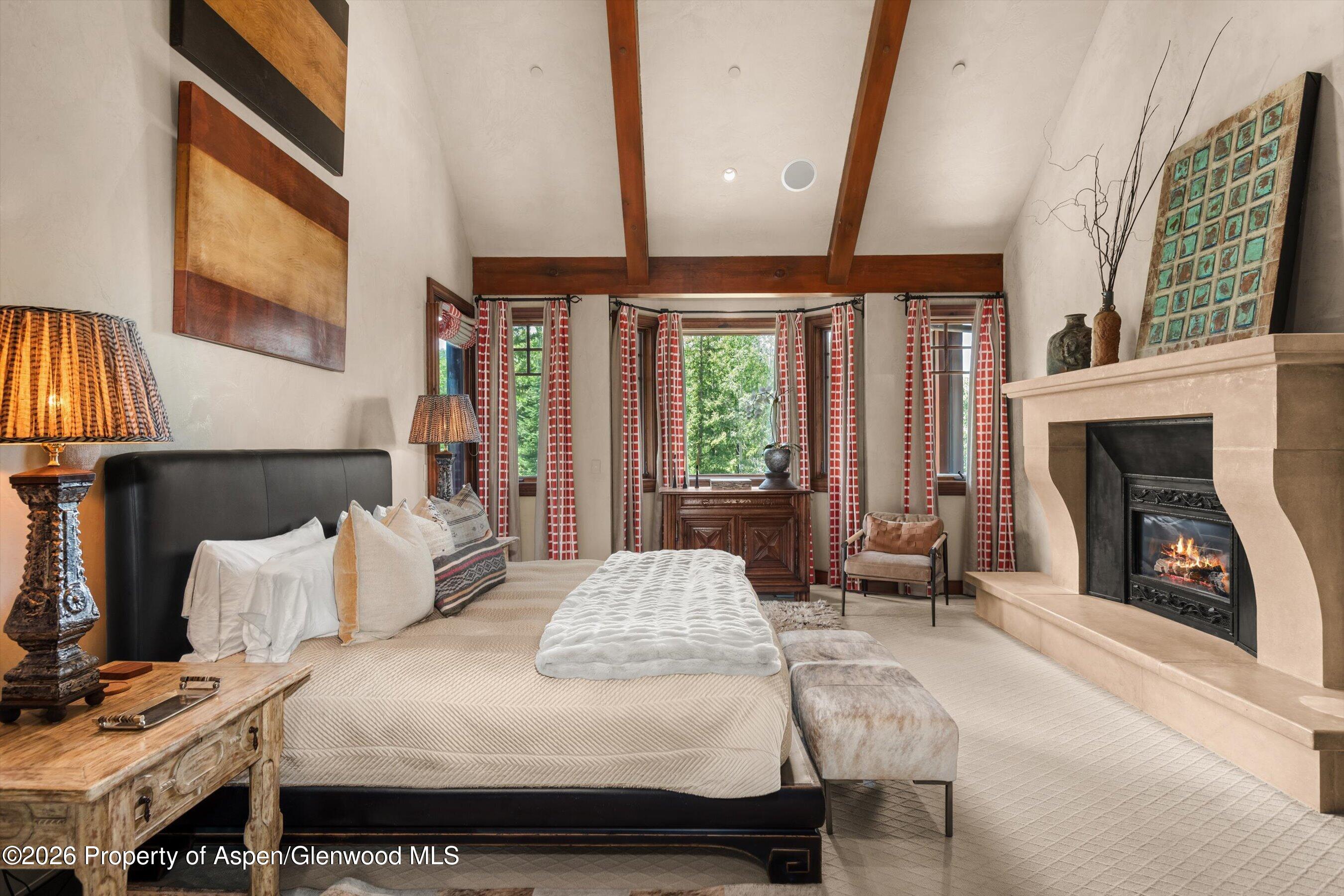863 Hunter Creek Road
