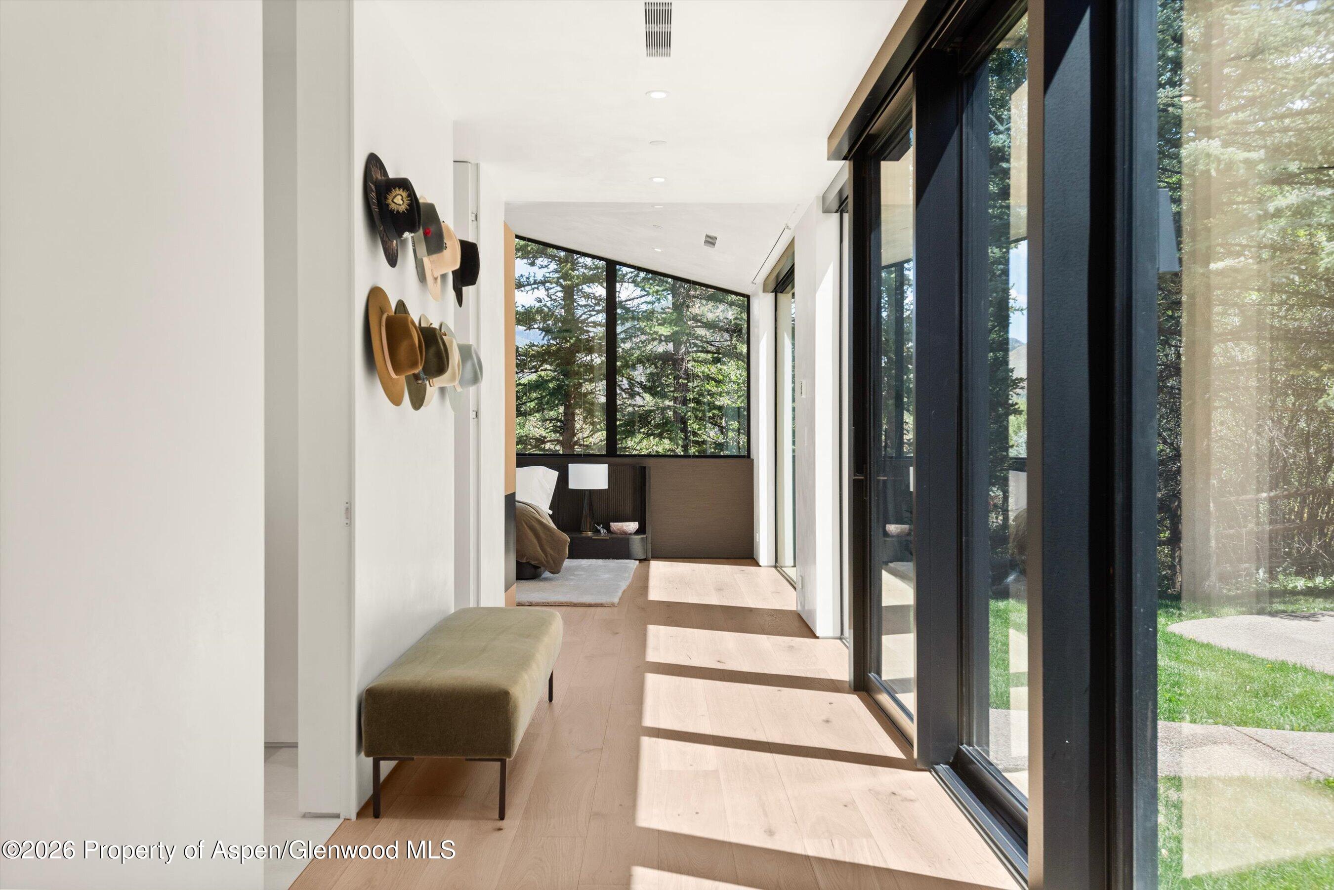 264 Larkspur Lane