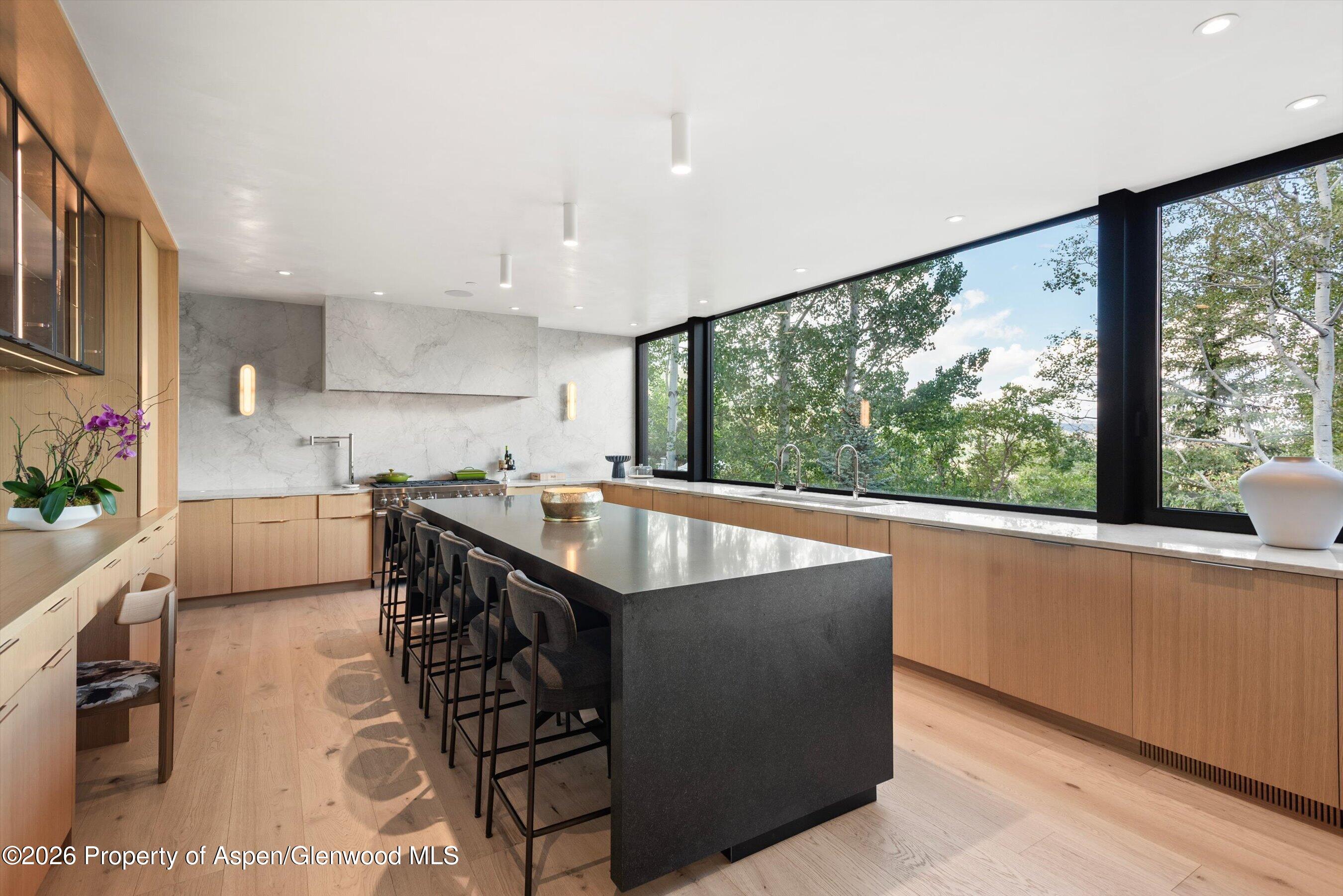 264 Larkspur Lane