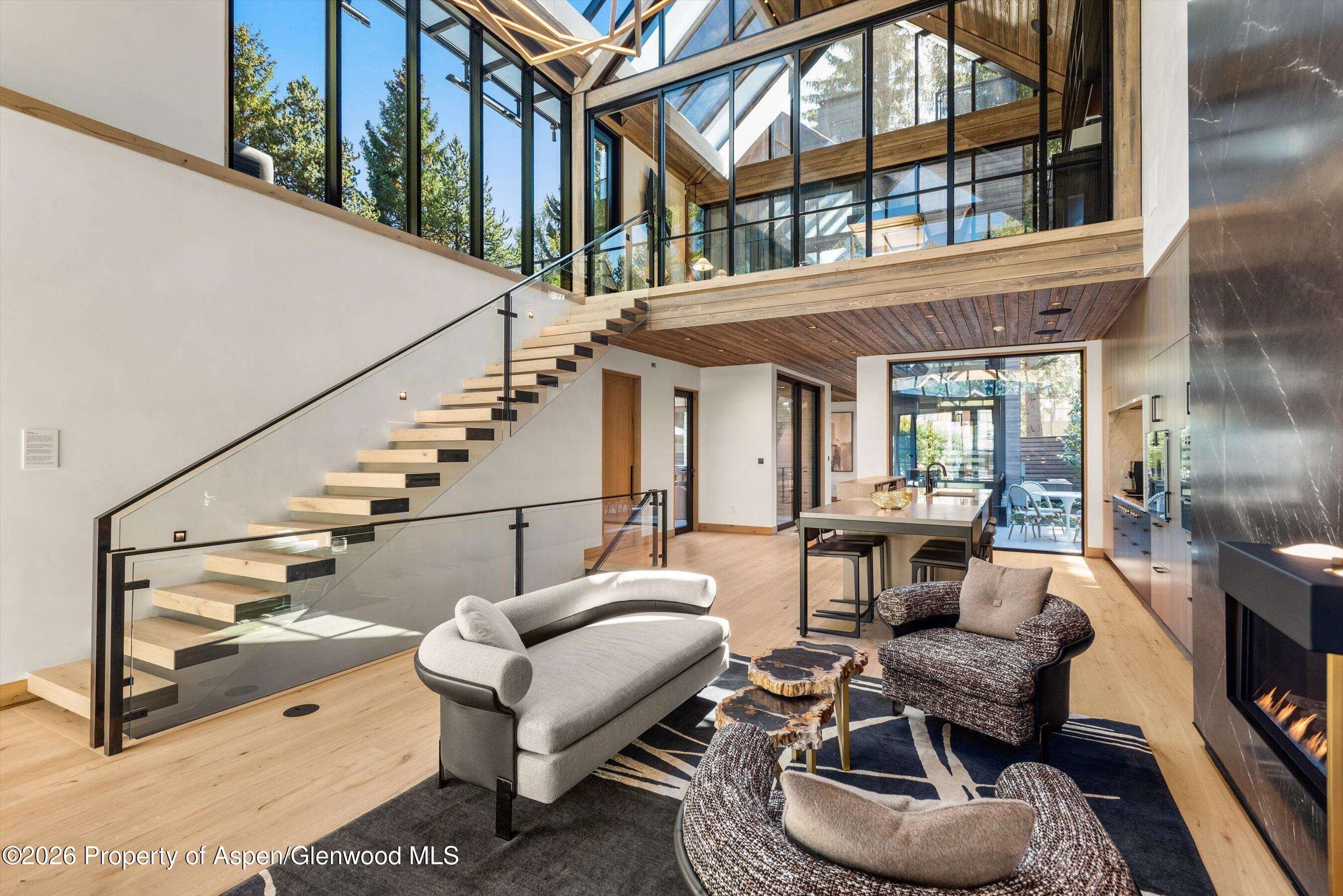 411 Pearl Court