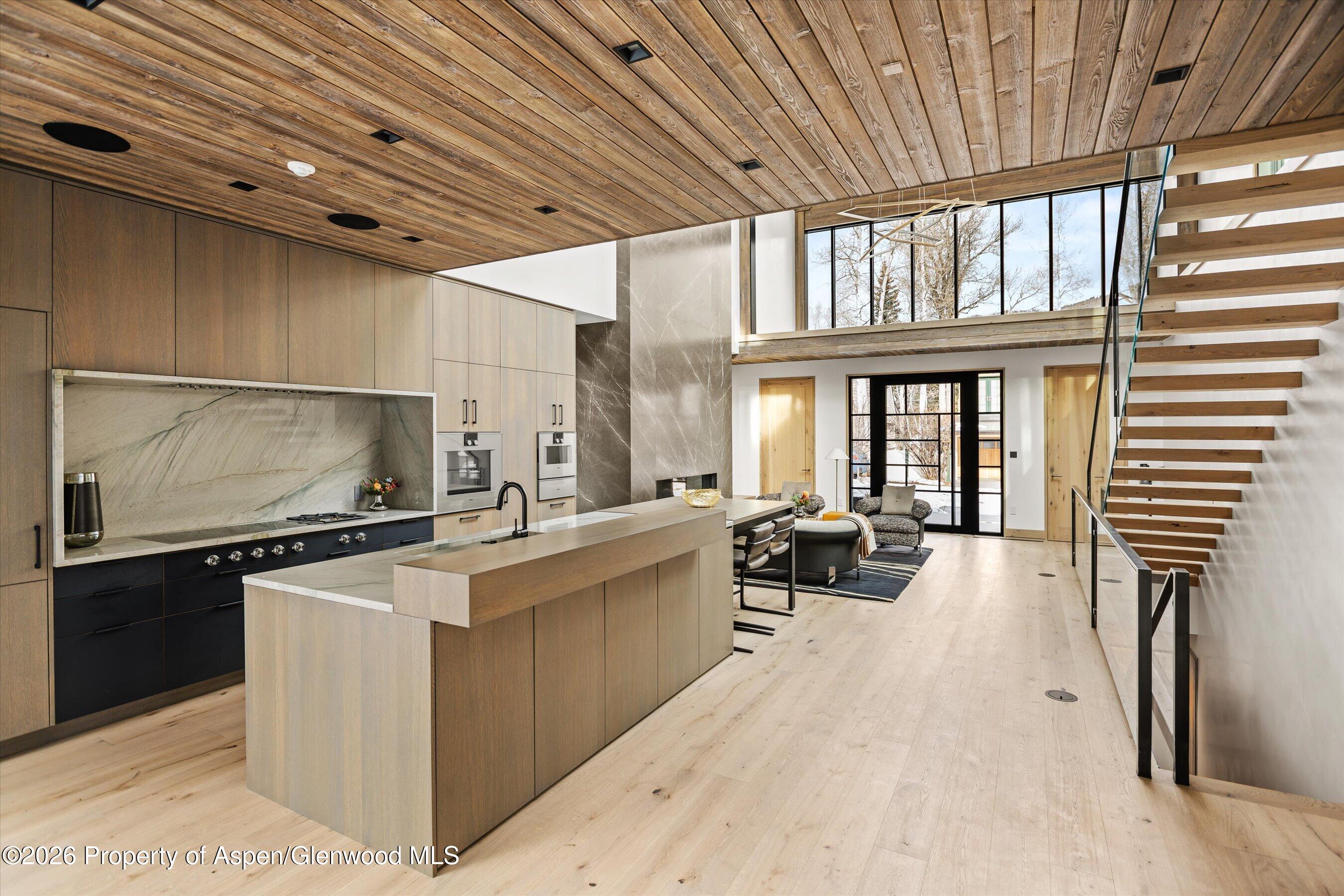 411 Pearl Court