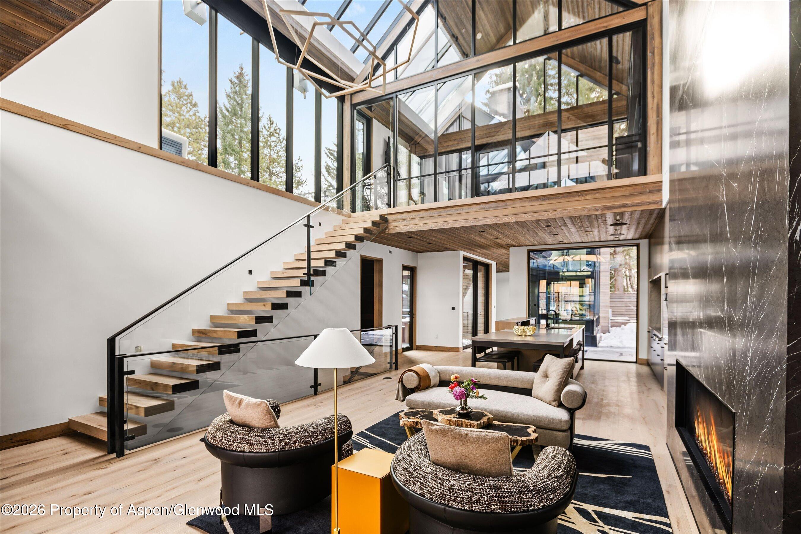411 Pearl Court