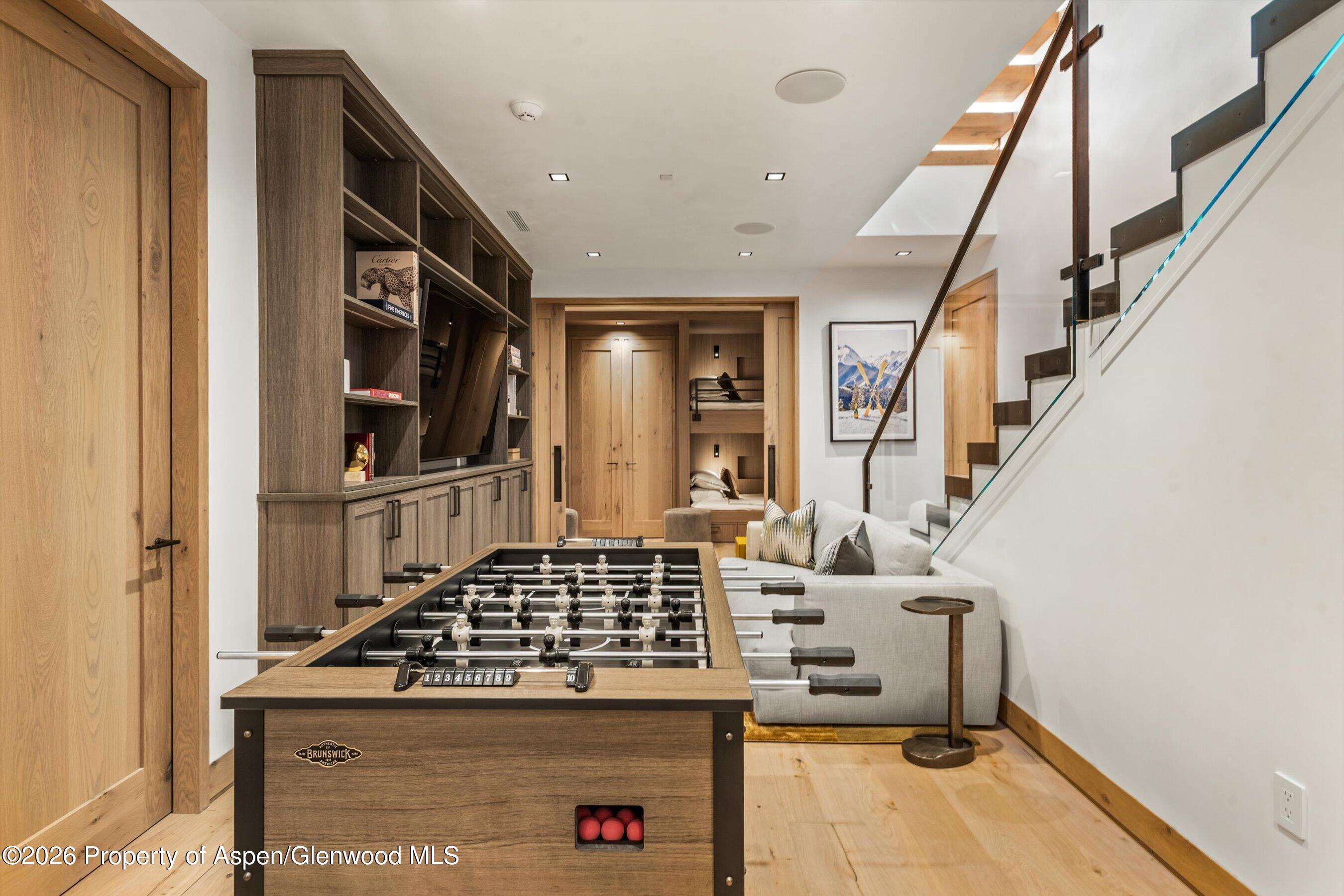 411 Pearl Court