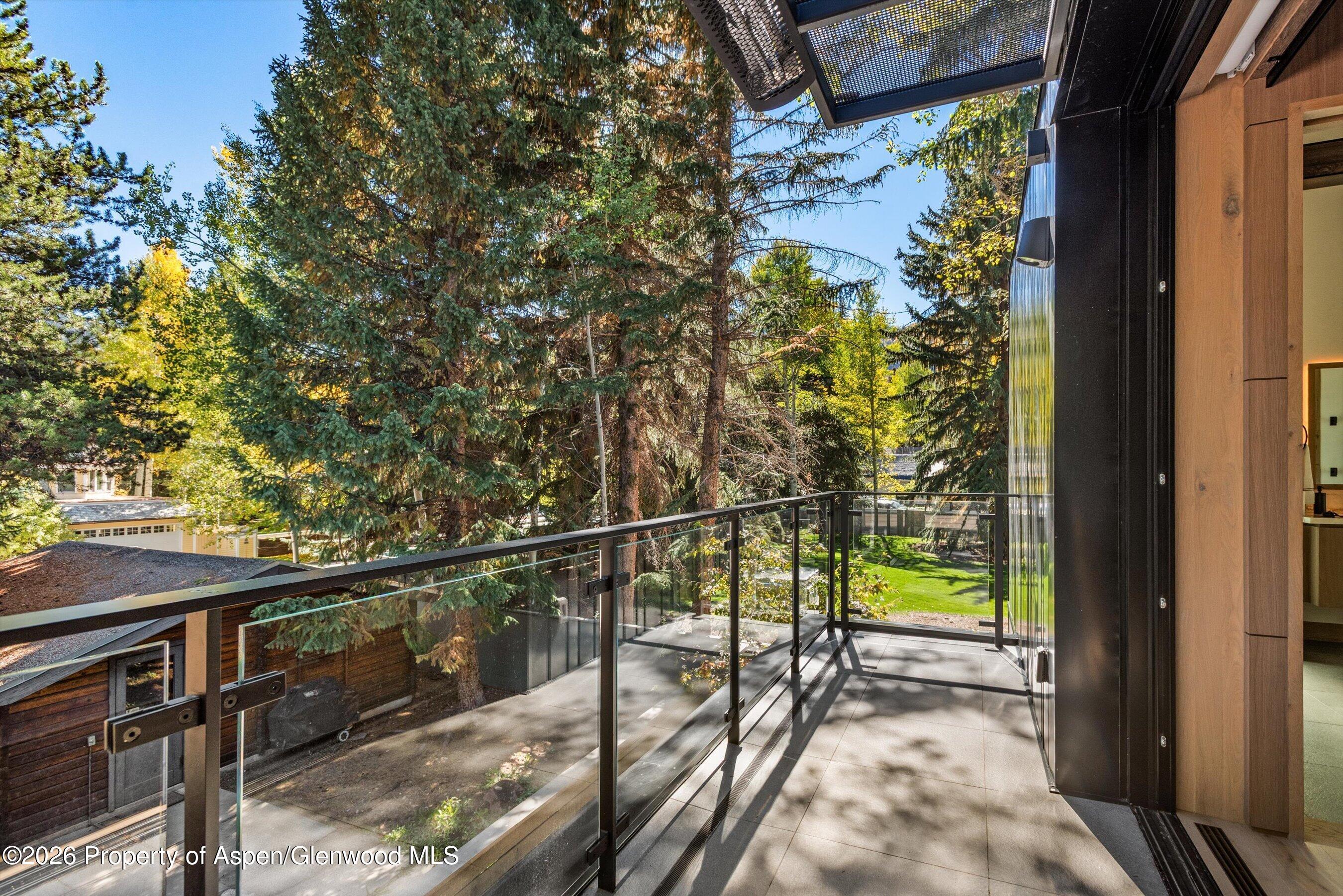 411 Pearl Court