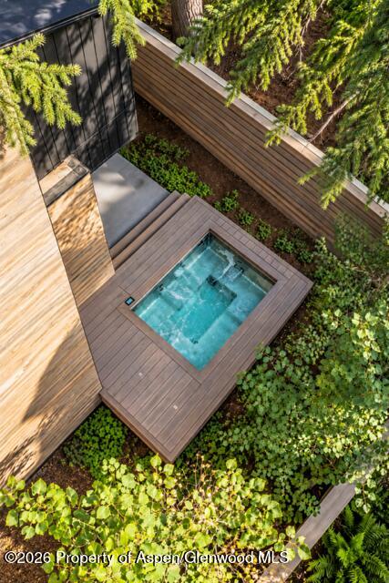 411 Pearl Court