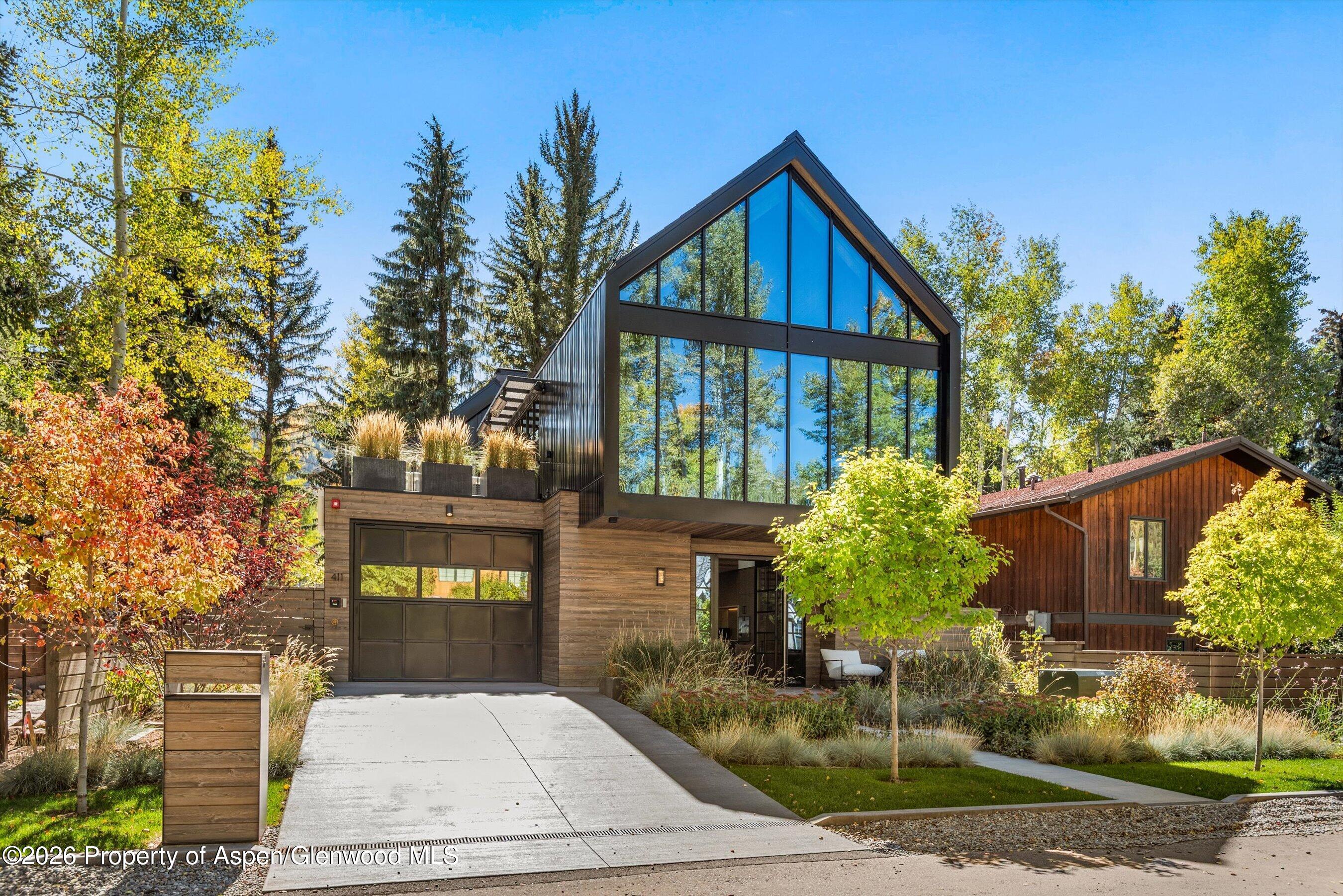 411 Pearl Court