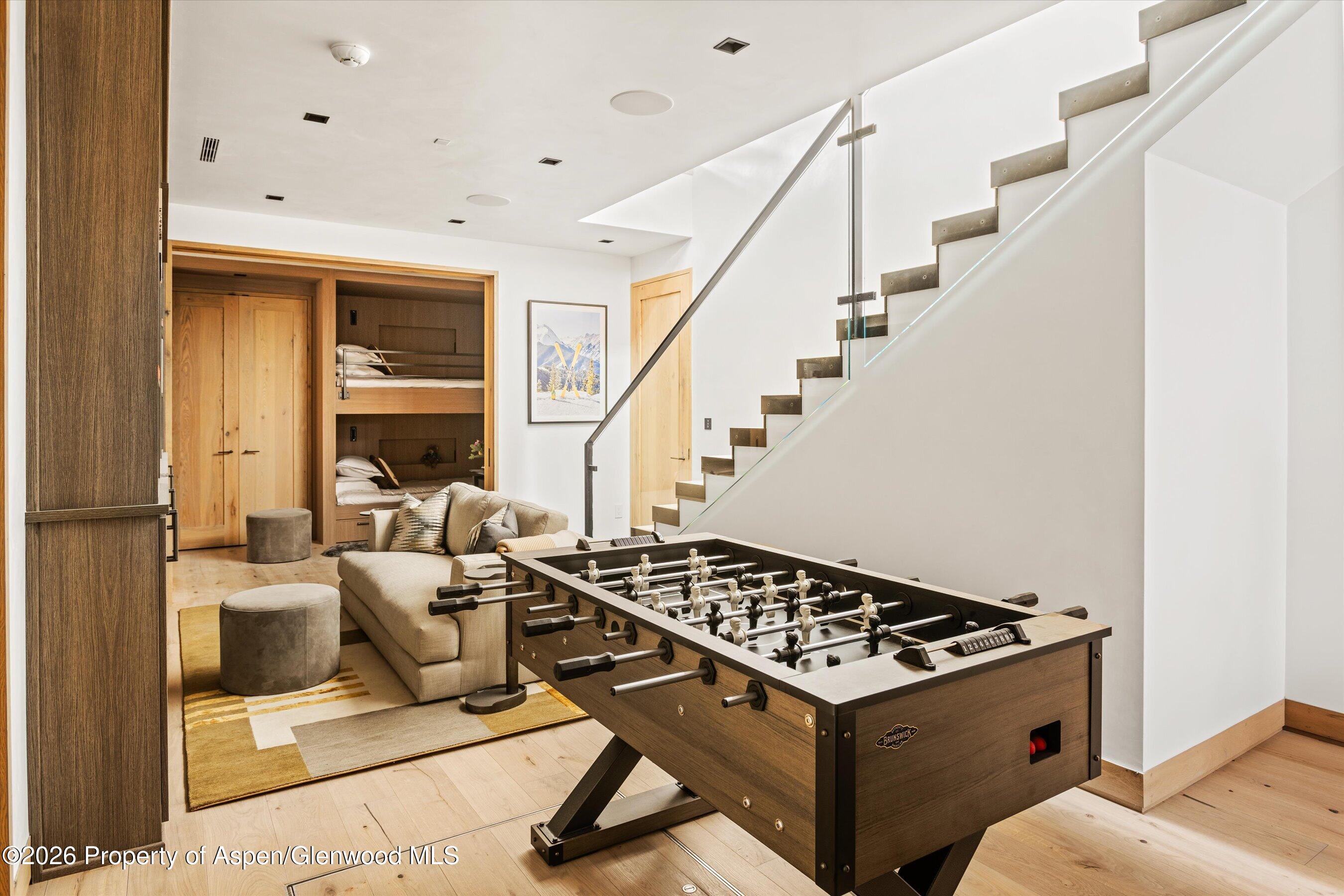 411 Pearl Court