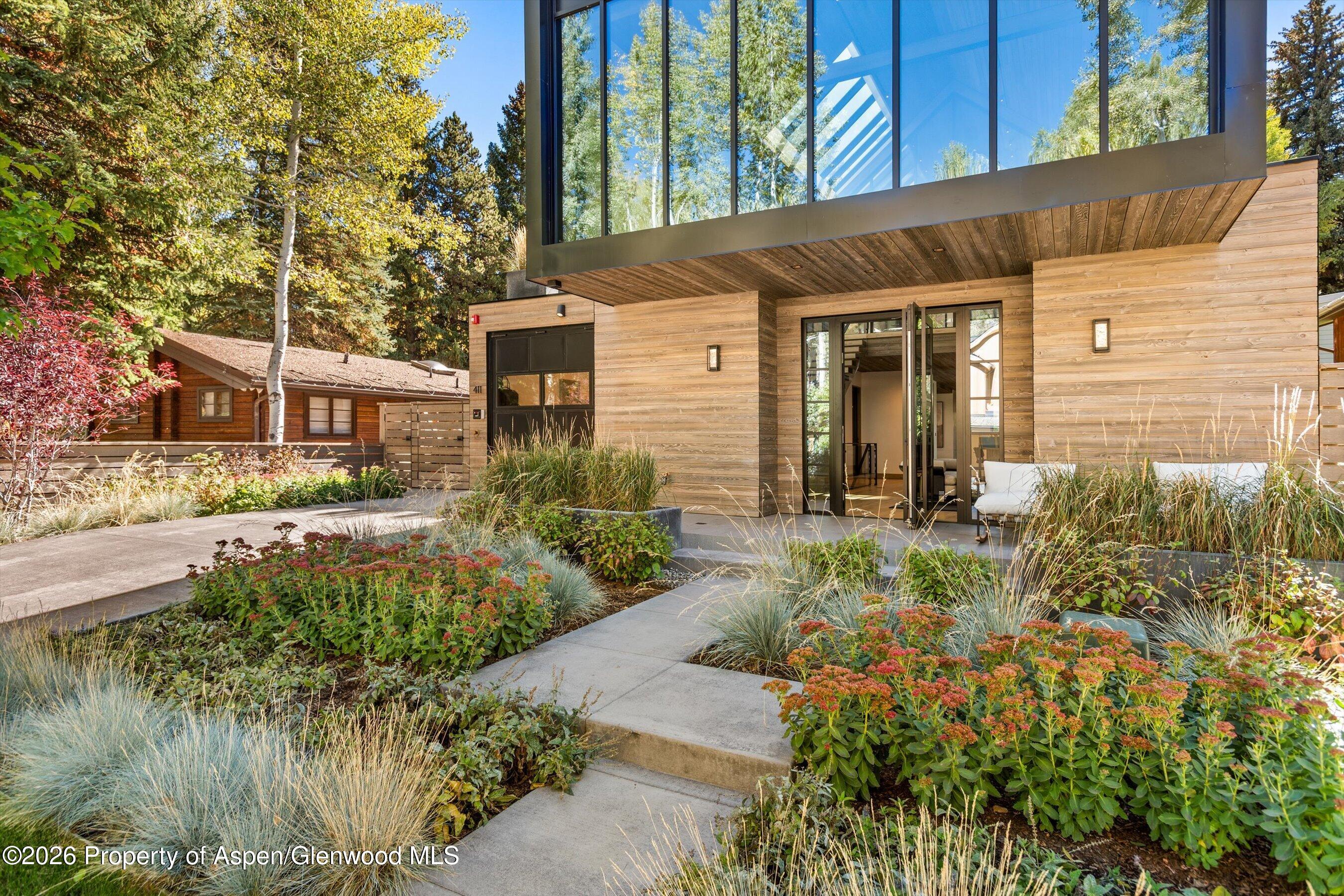 411 Pearl Court
