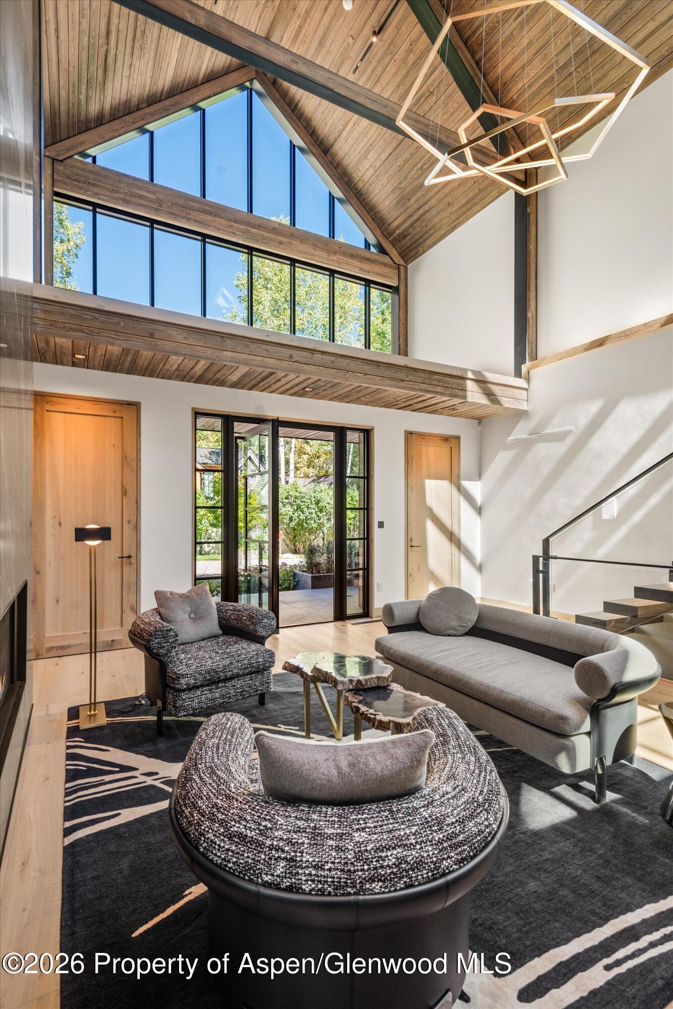 411 Pearl Court