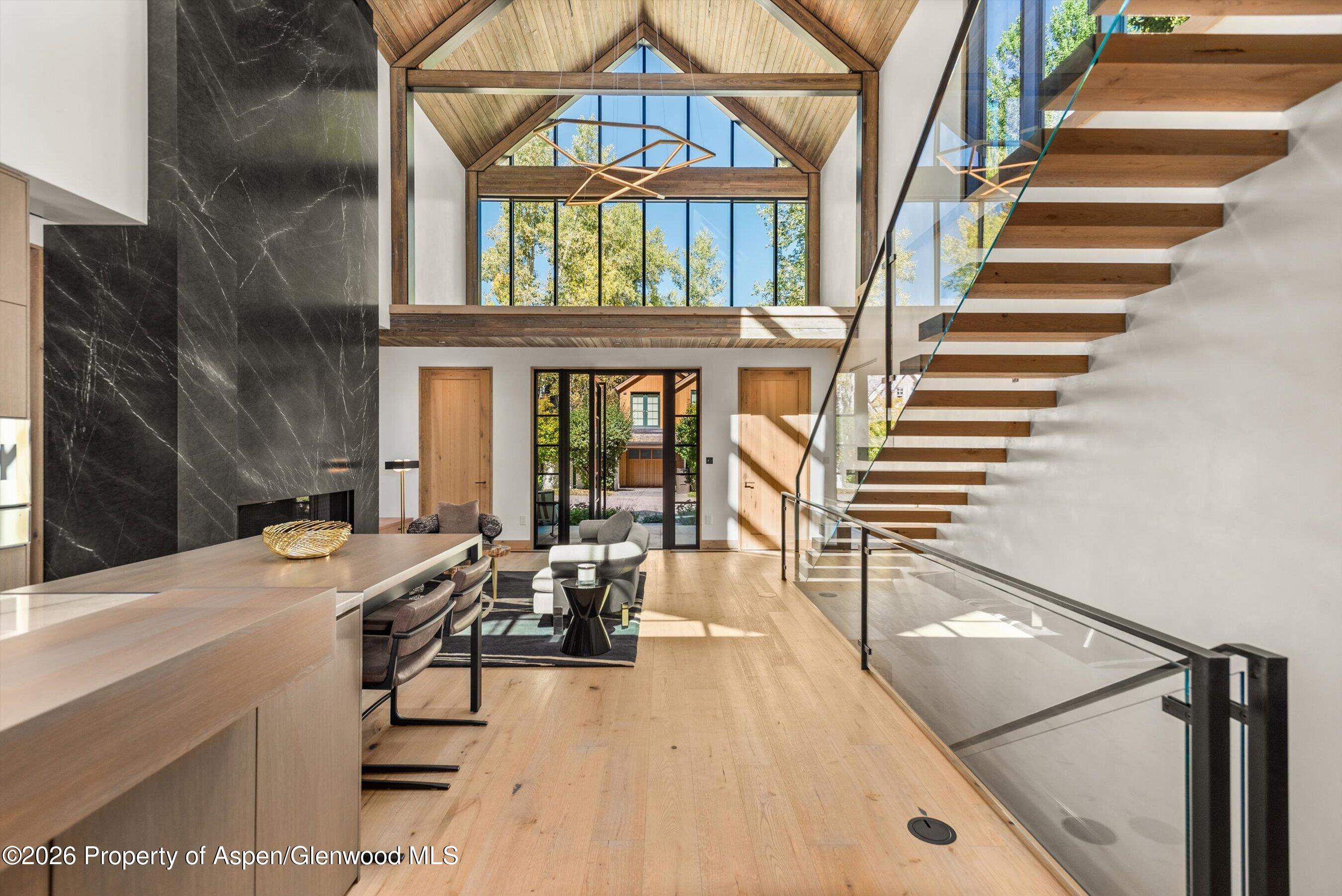 411 Pearl Court