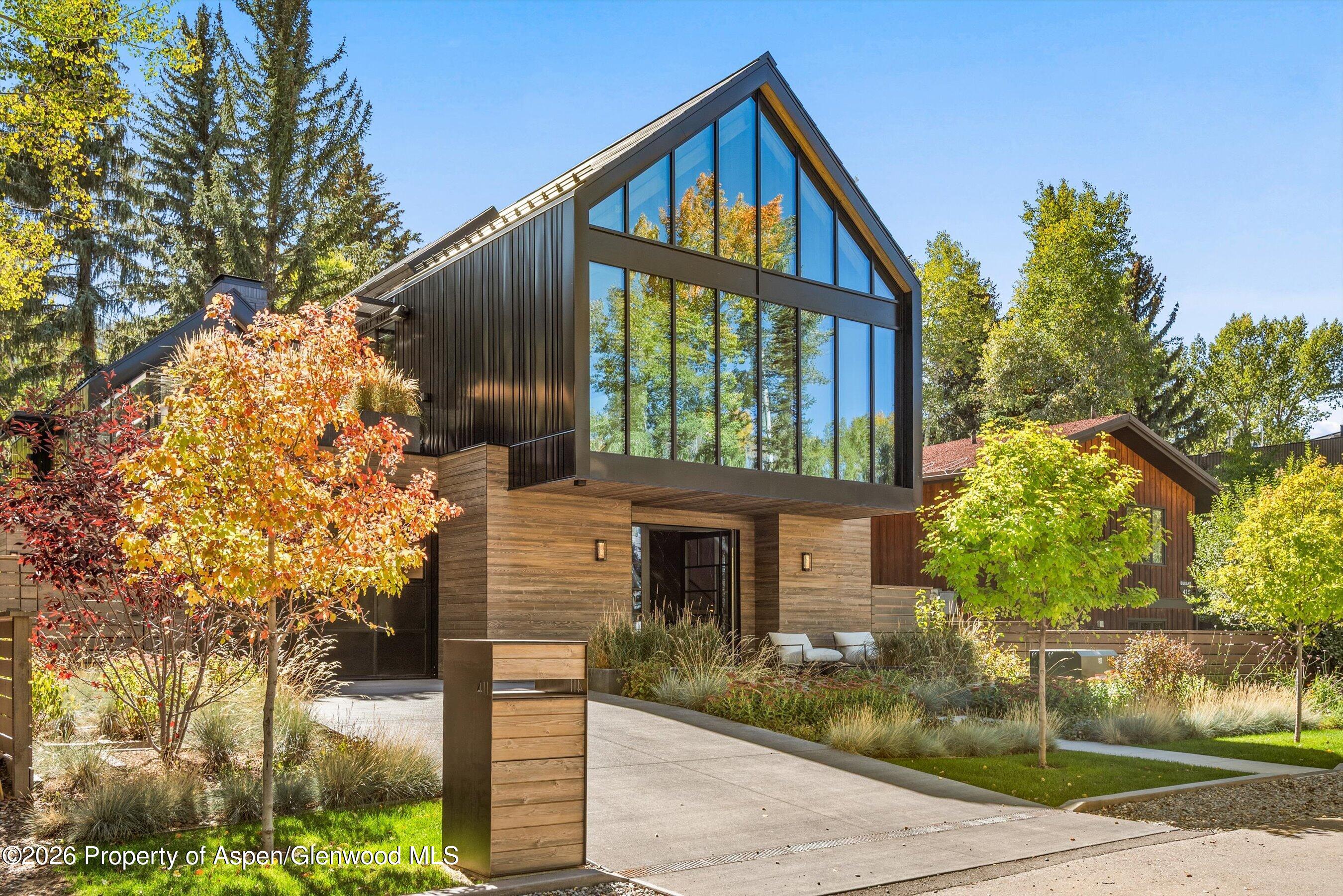 411 Pearl Court