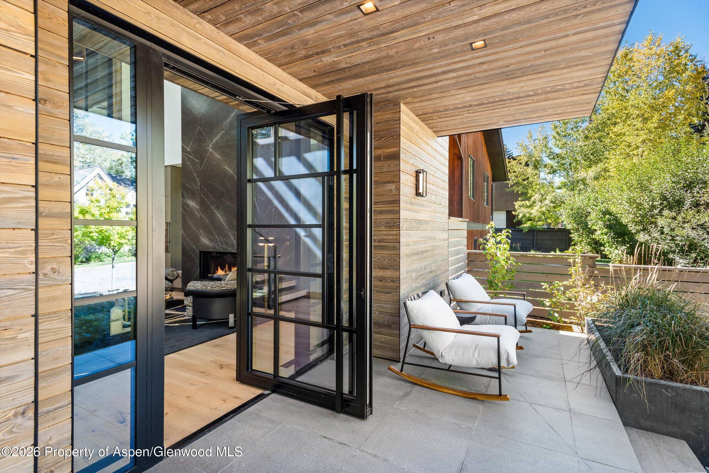 411 Pearl Court
