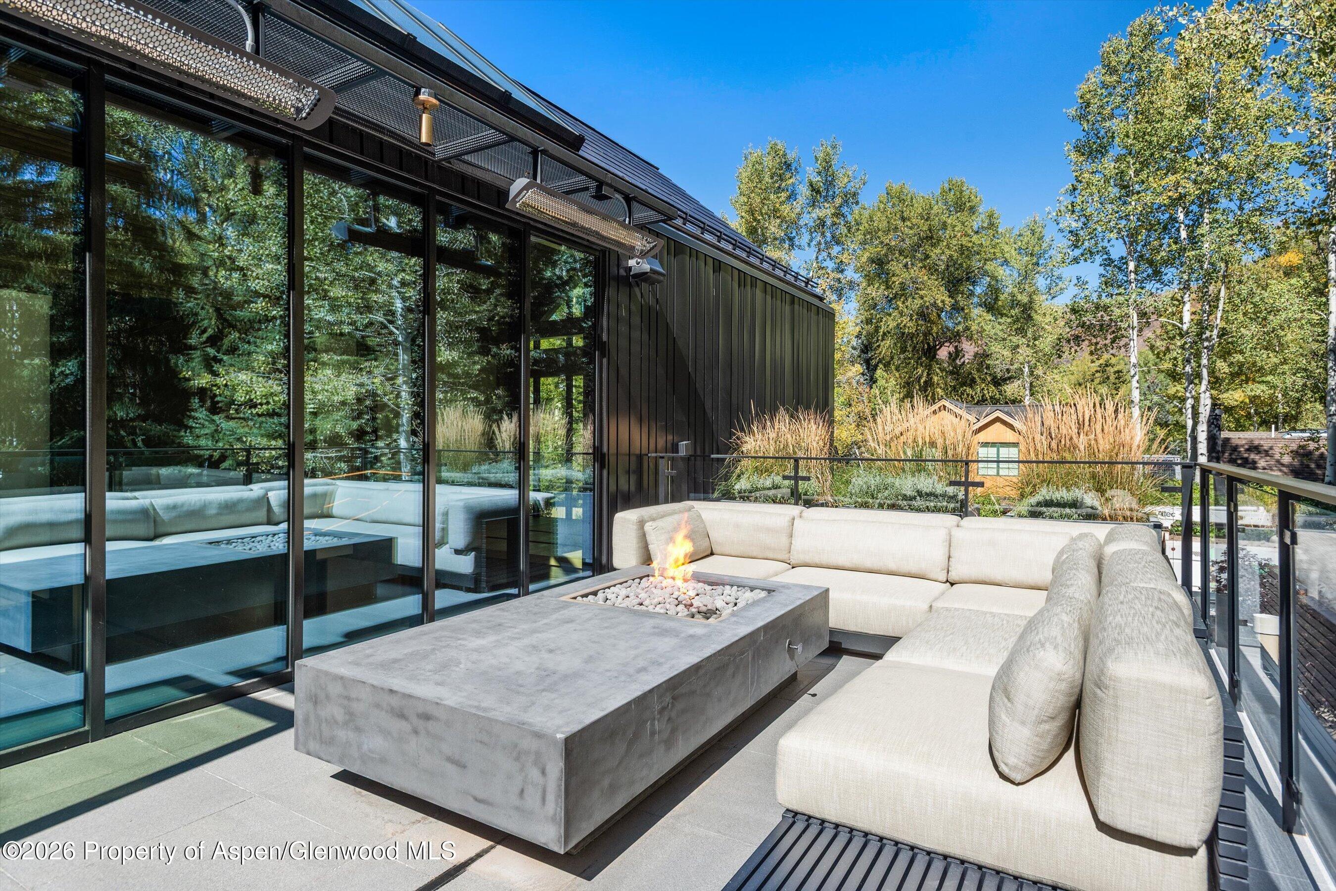411 Pearl Court
