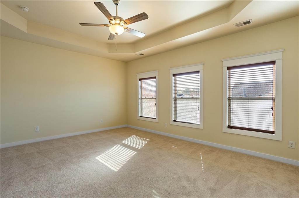 1566 Roswell Street SE