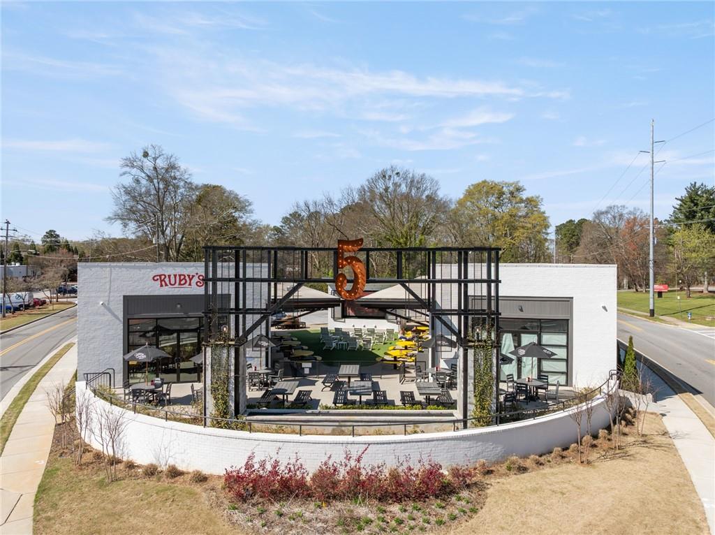 1566 Roswell Street SE