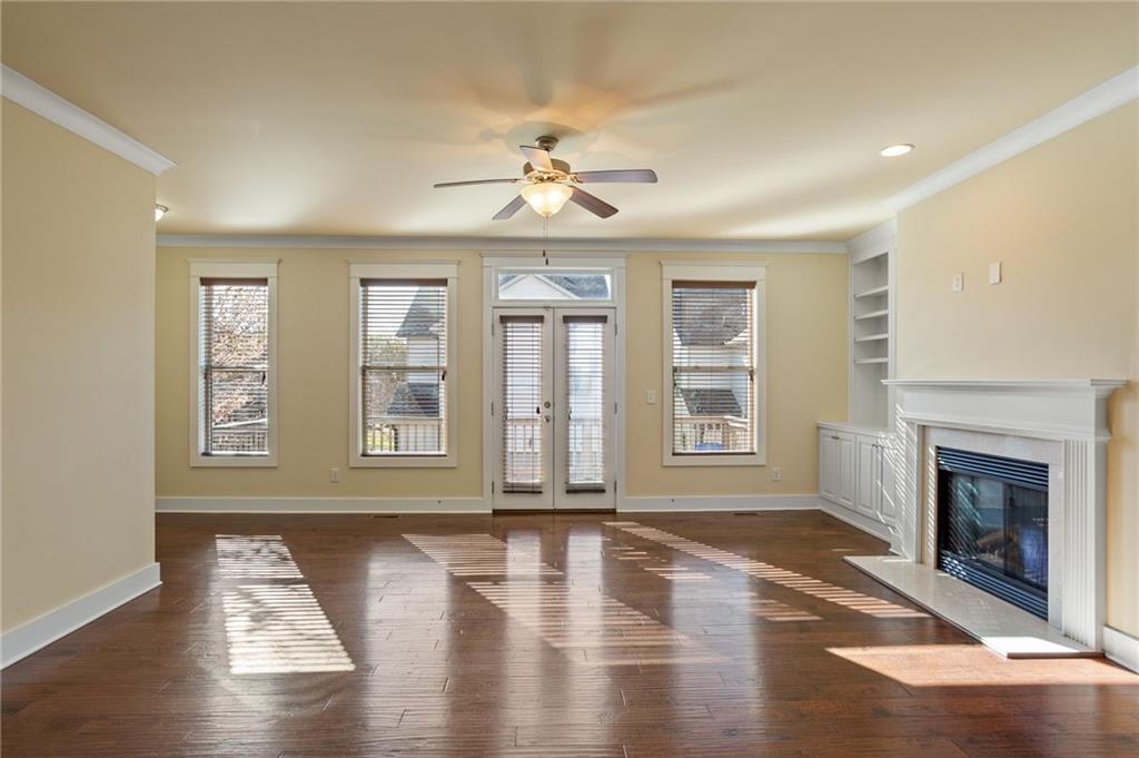 1566 Roswell Street SE