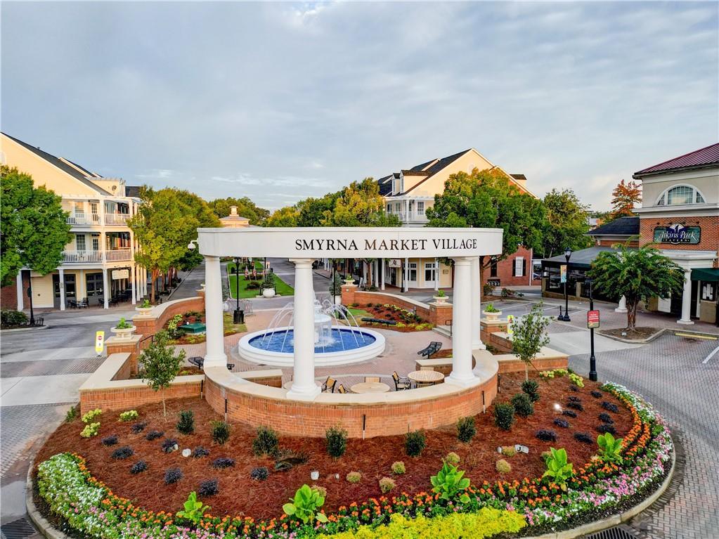 1566 Roswell Street SE