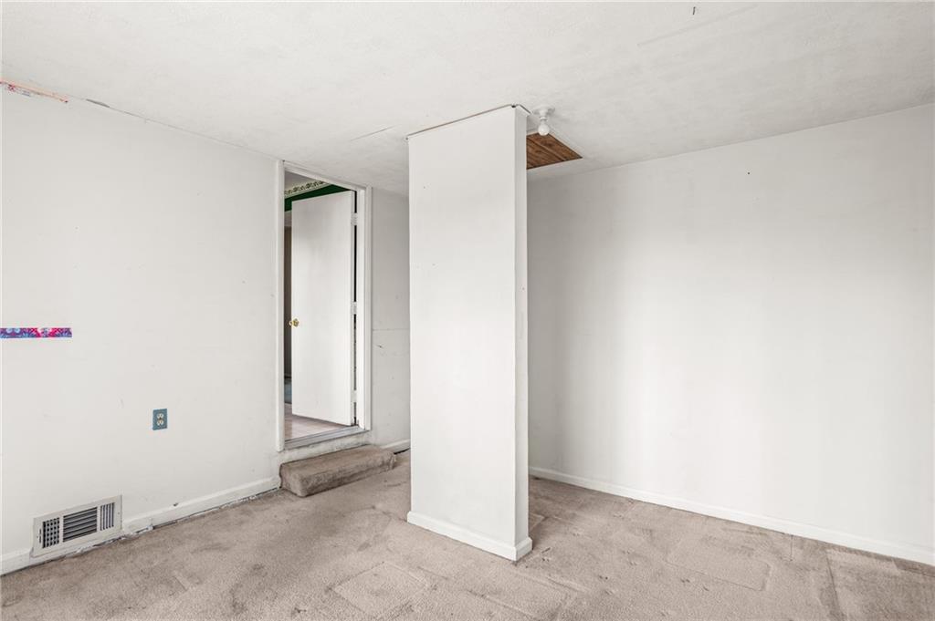 5420 Robin Hill Court