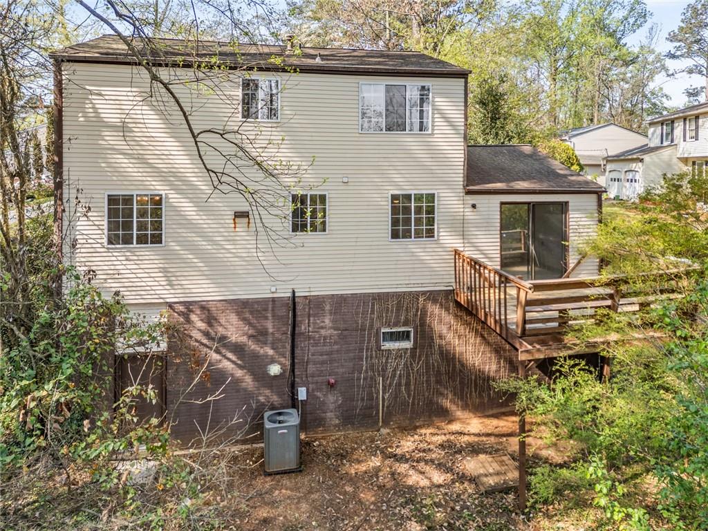 5420 Robin Hill Court