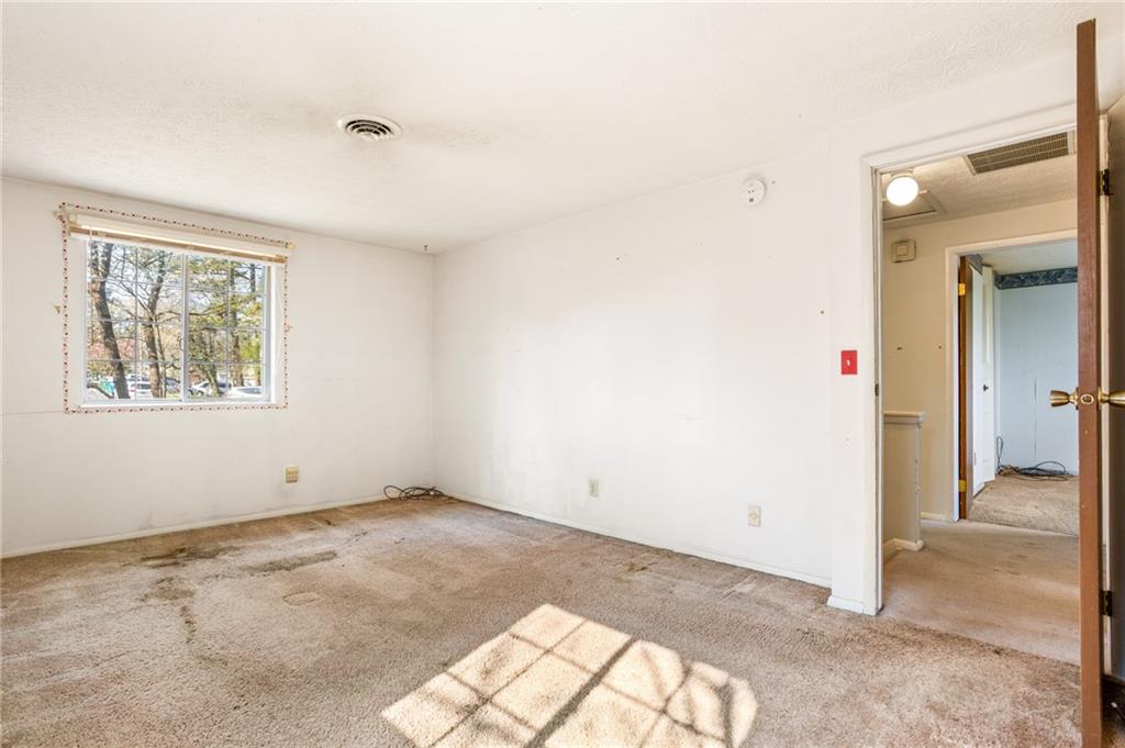 5420 Robin Hill Court