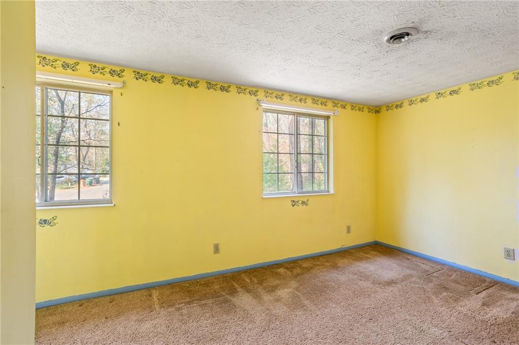 5420 Robin Hill Court