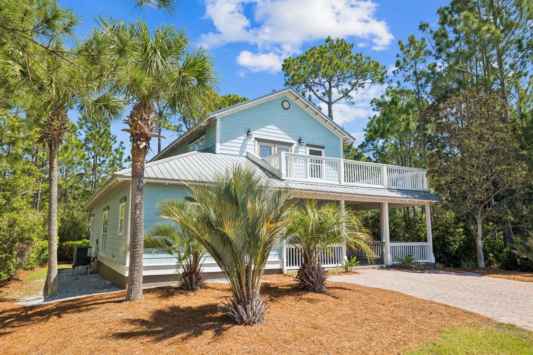 14 Breezeway Boulevard