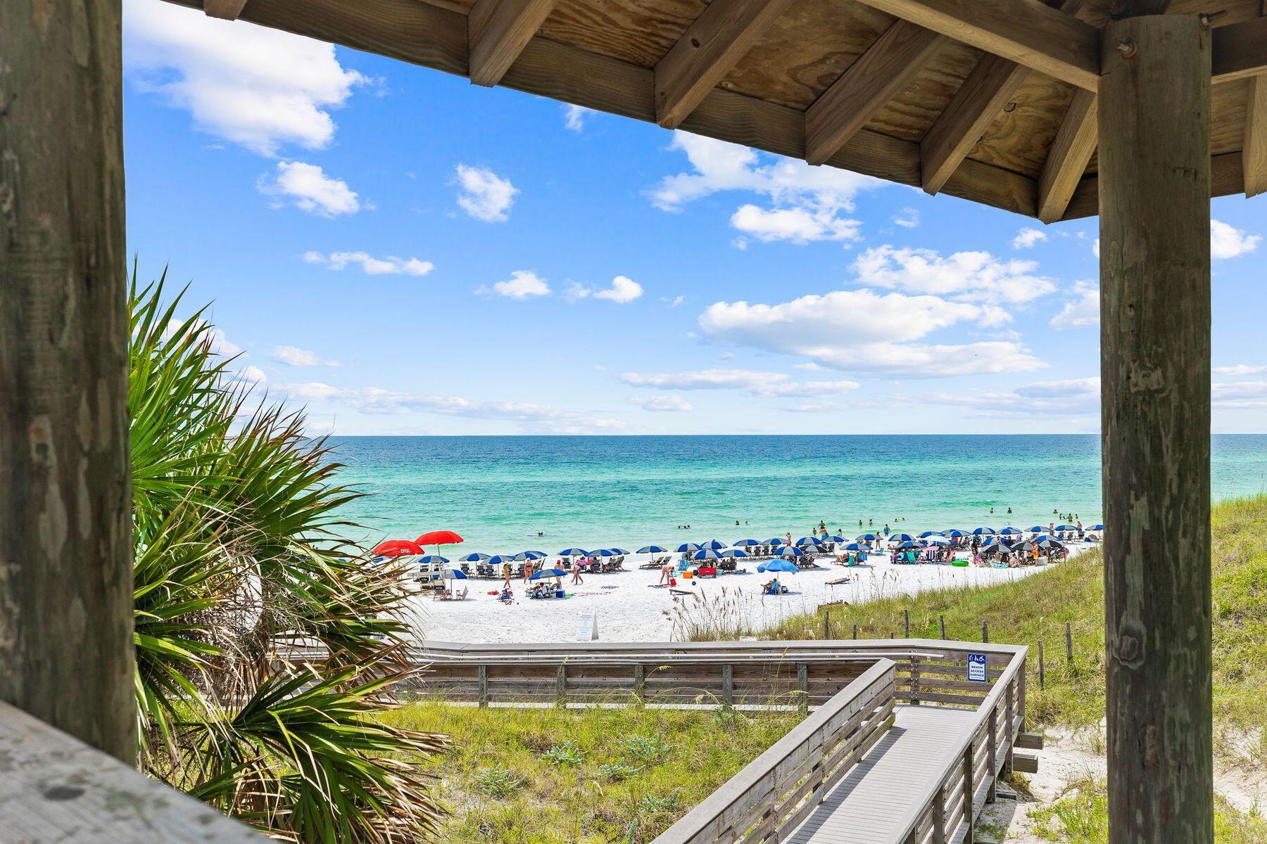 14 Breezeway Boulevard