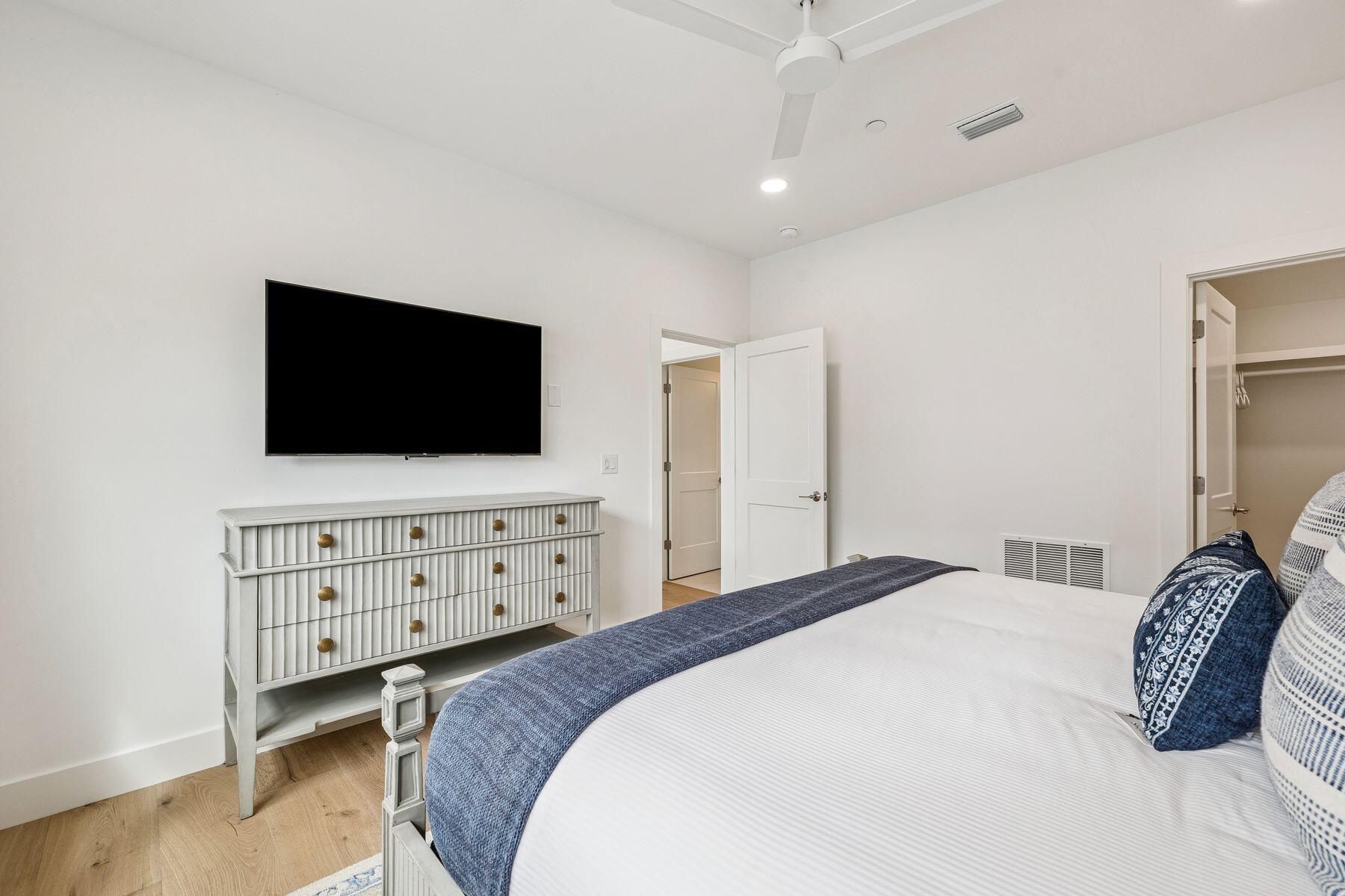 70 Santa Clara Street