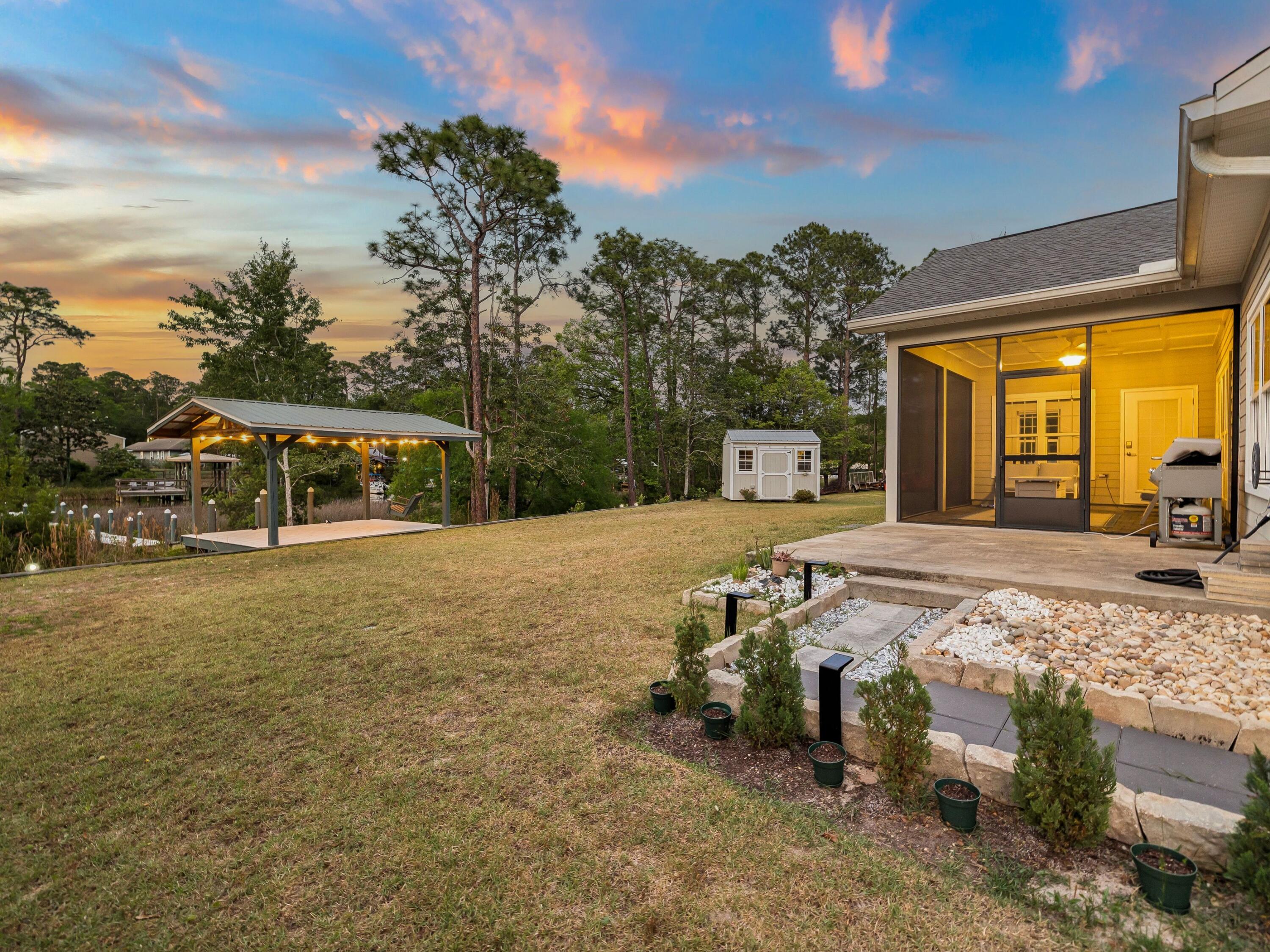 198 Waterside Lane