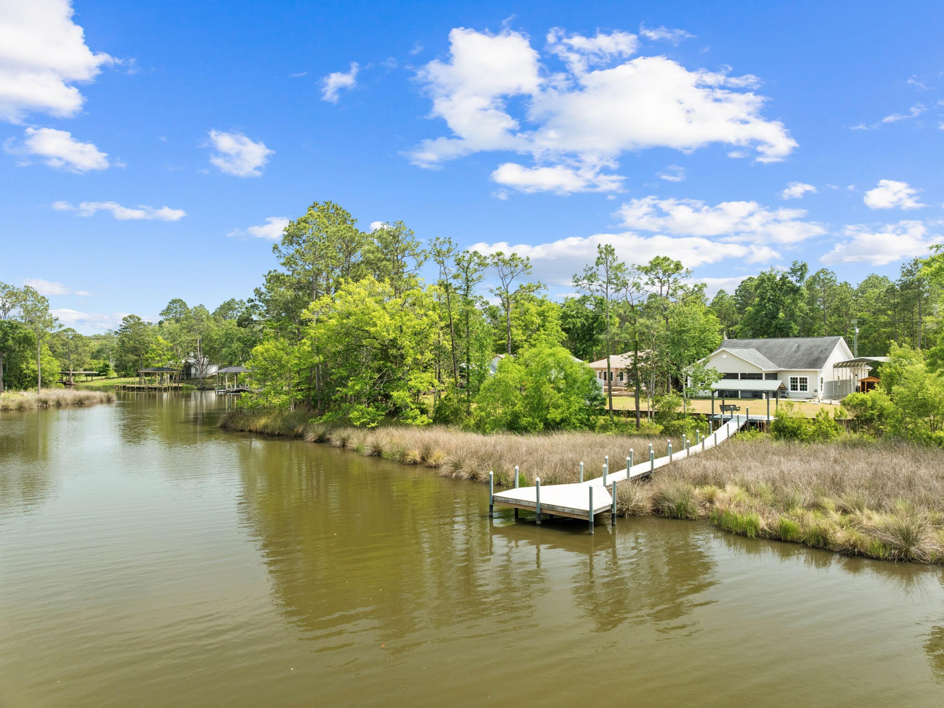 198 Waterside Lane