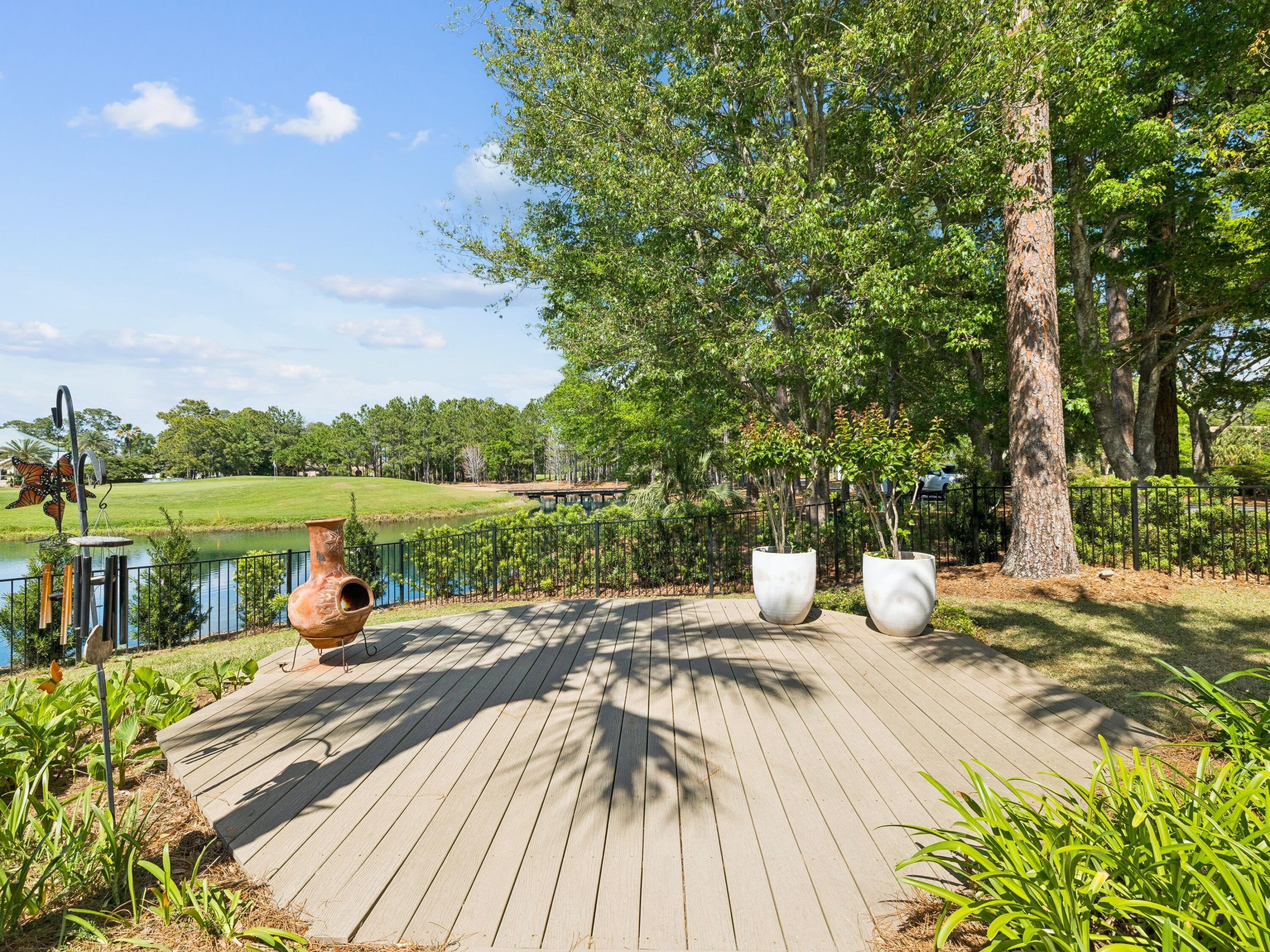 1536 W Island Green Lane
