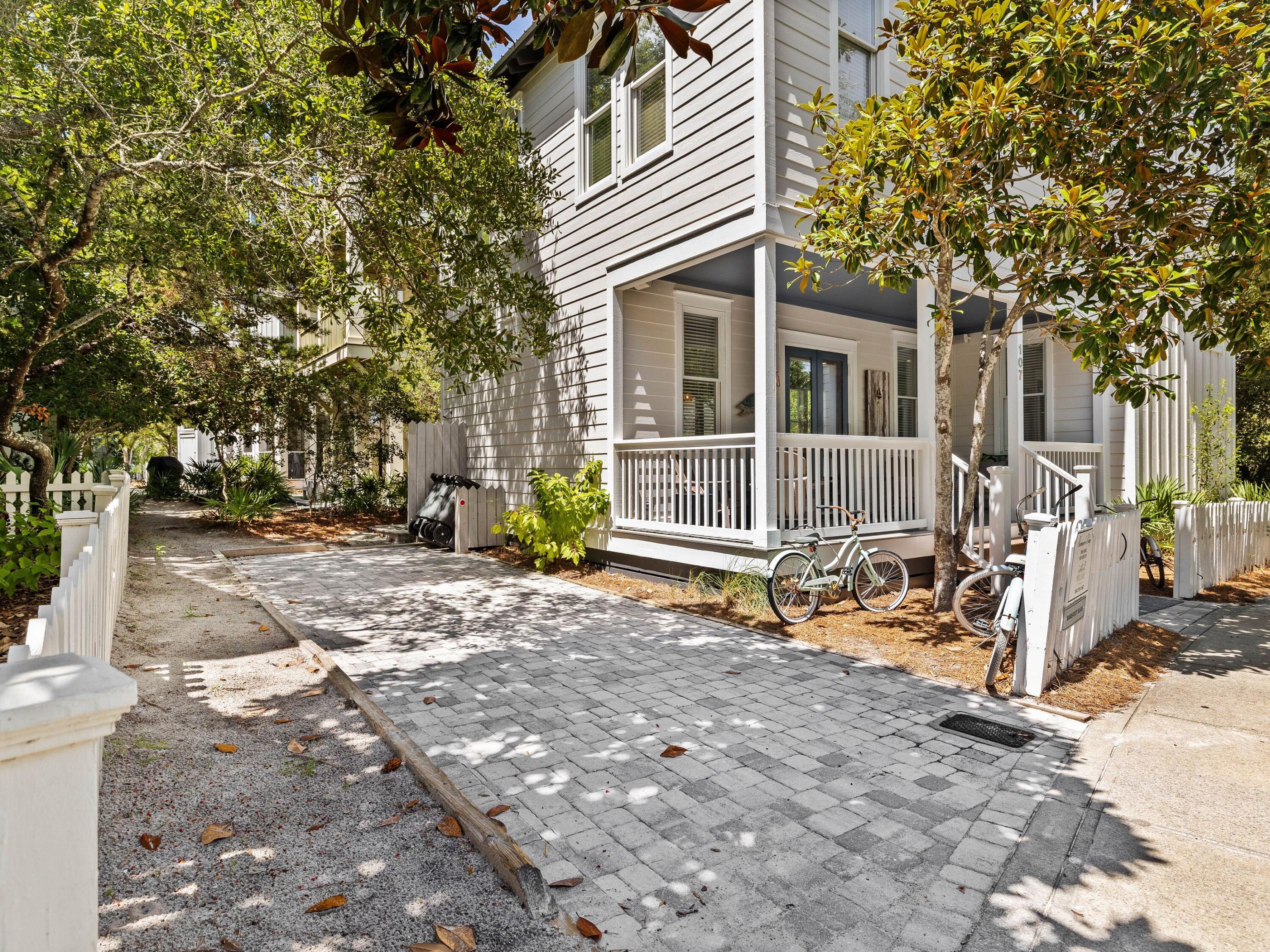 107 Chelsea Loop Road