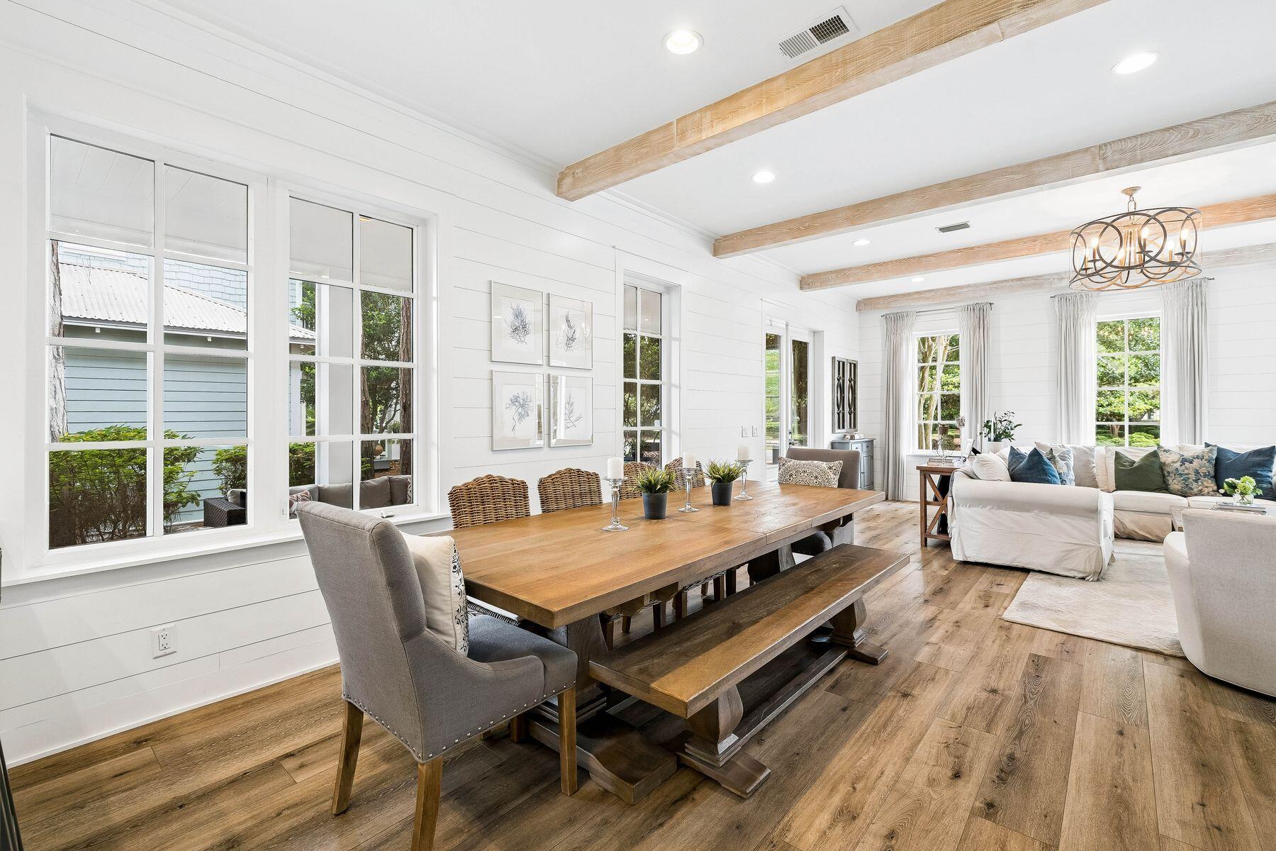 501 Carson Oaks Lane