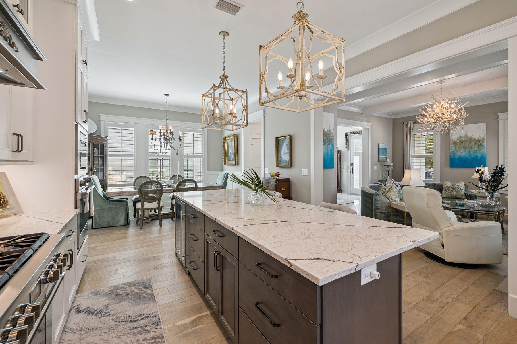 113 White Cliffs Drive