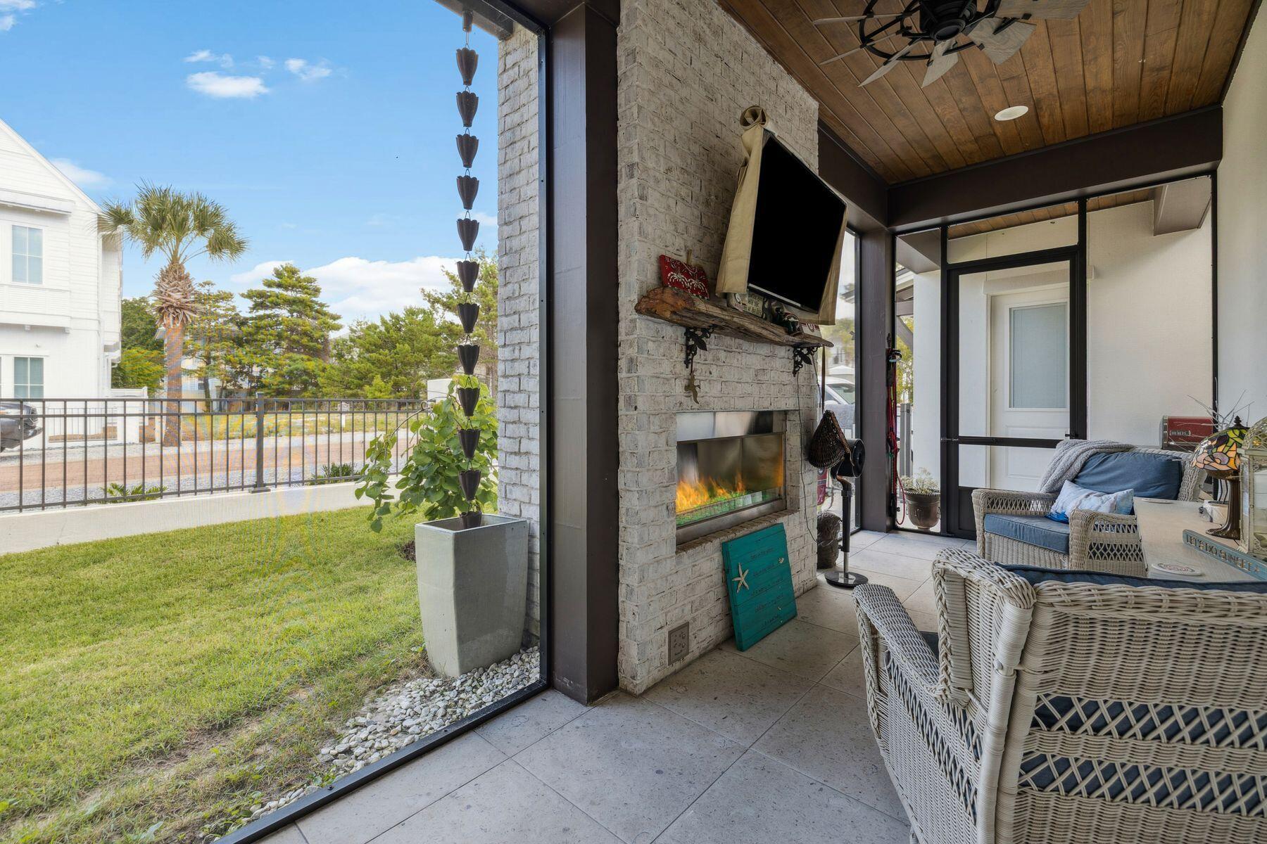 113 White Cliffs Drive