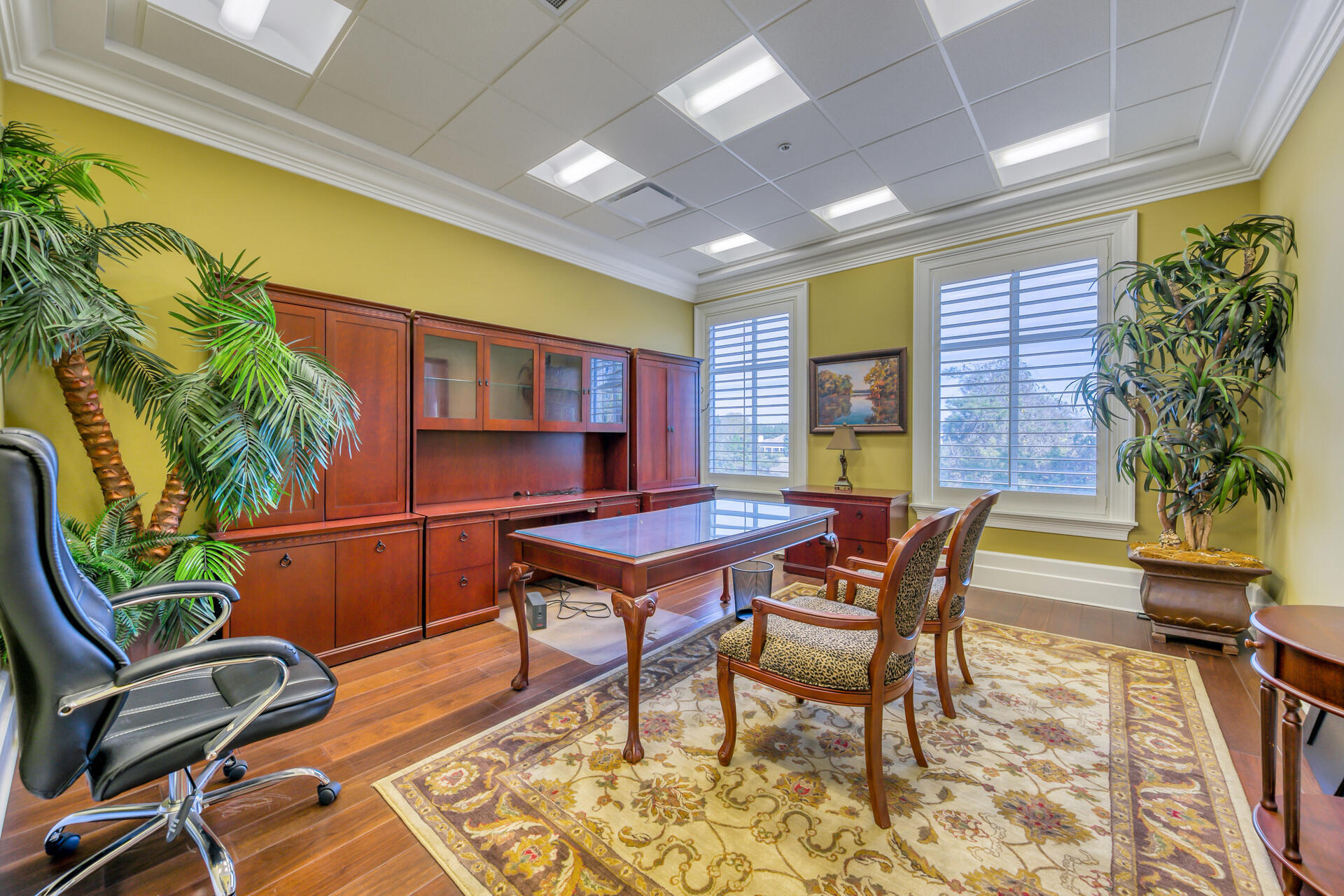 4405 W Commons Drive