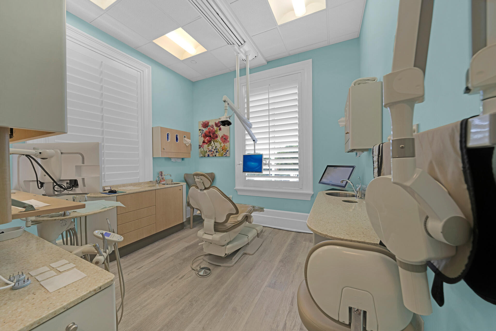 4405 W Commons Drive