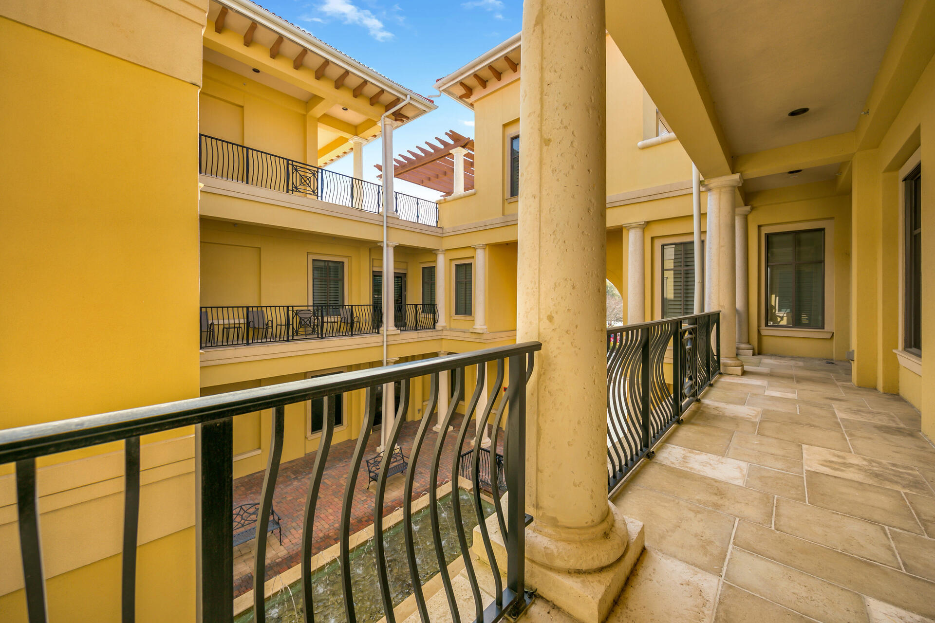 4405 W Commons Drive