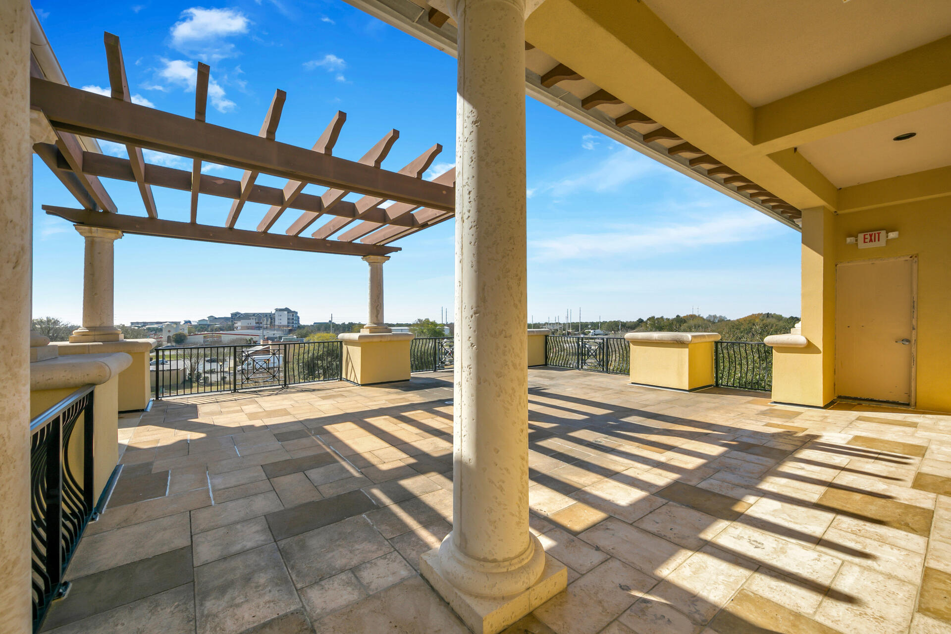 4405 W Commons Drive