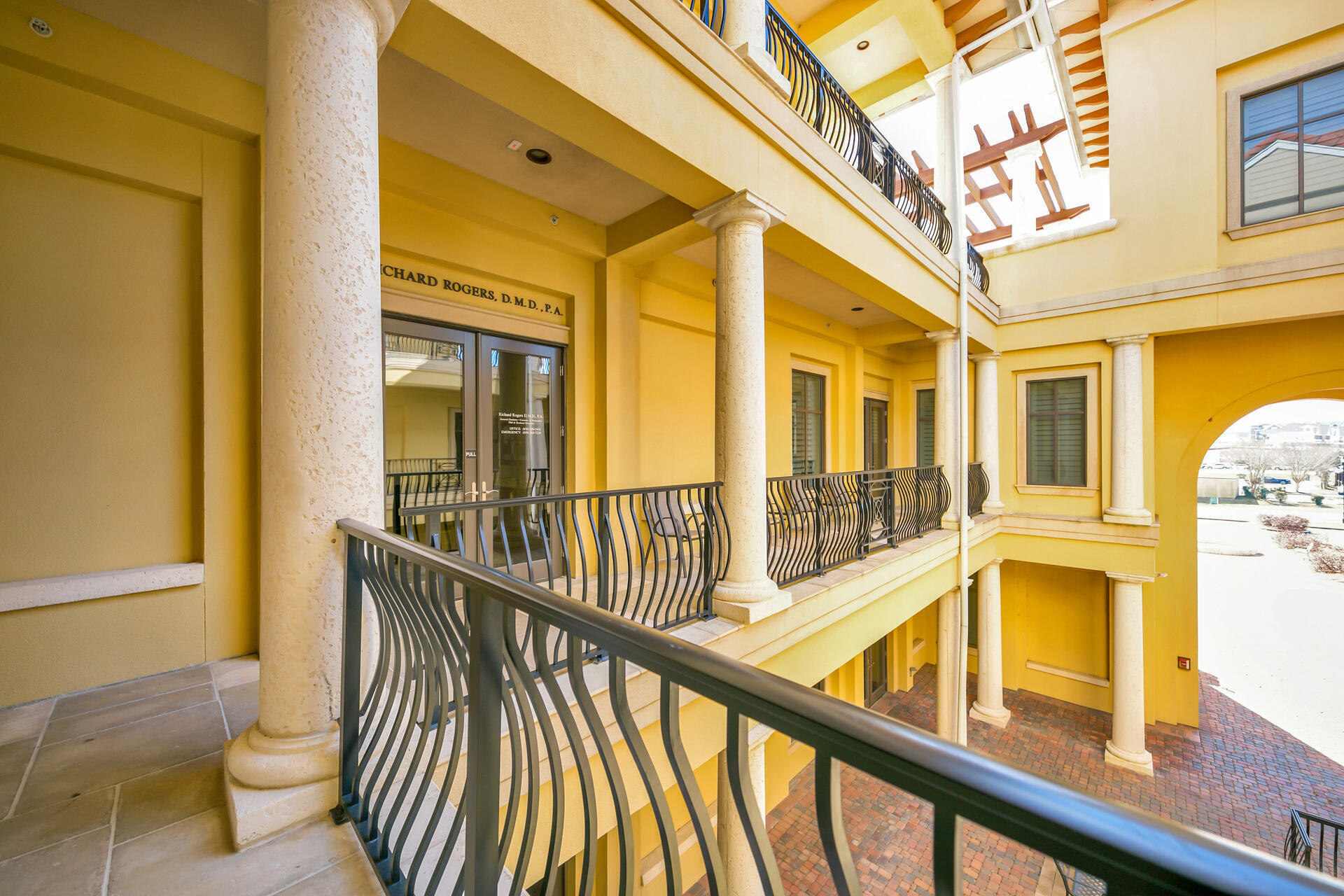 4405 W Commons Drive