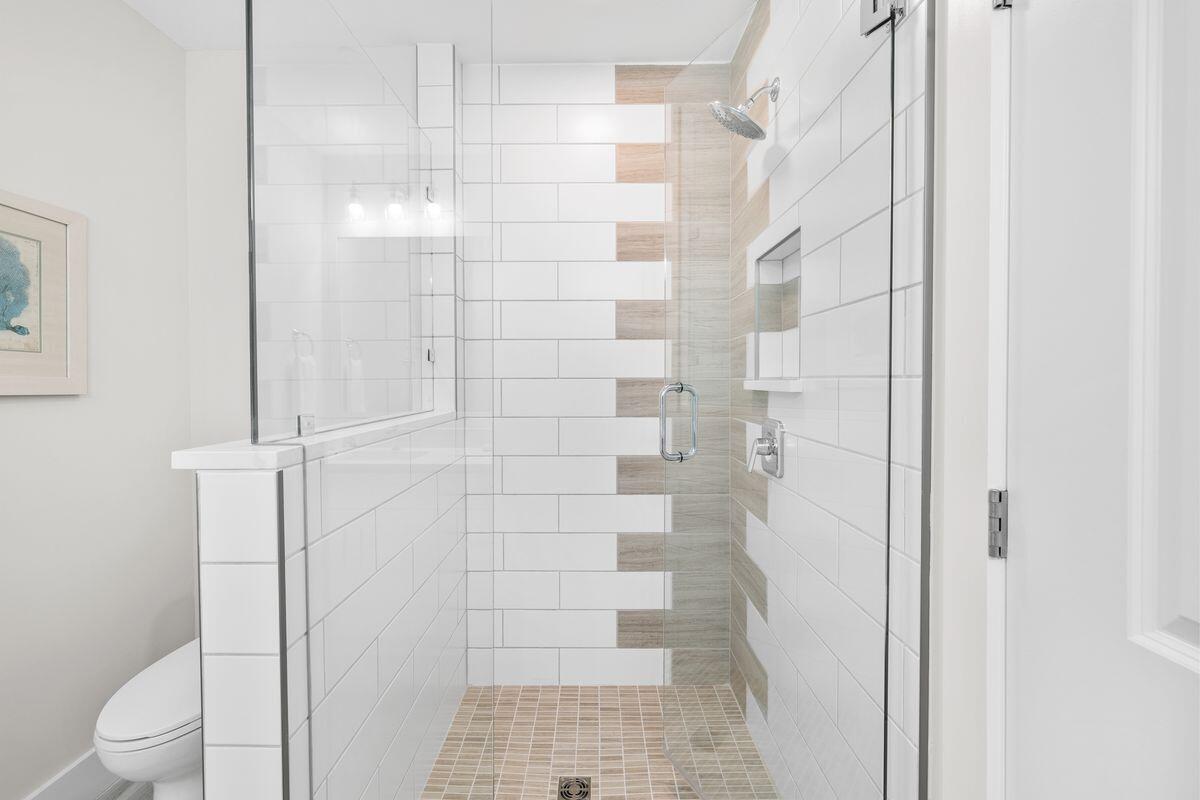 206 Henderson Resort Way, 5102