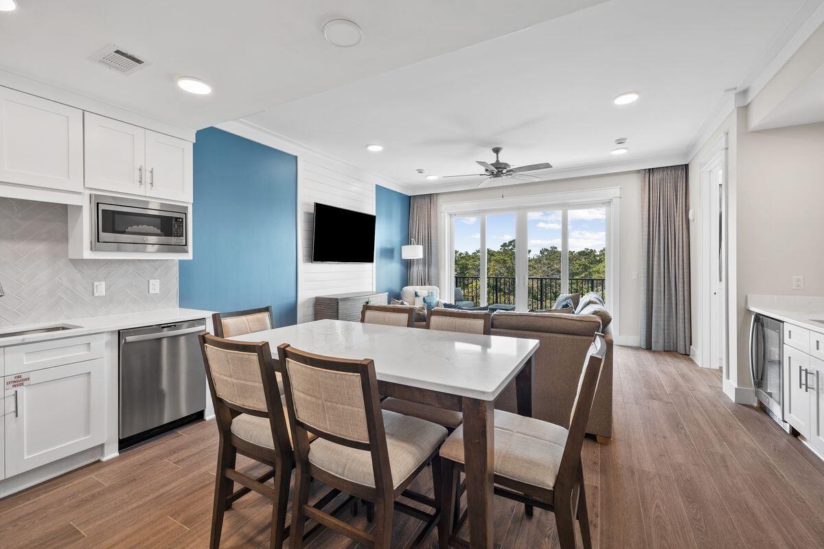 206 Henderson Resort Way, 5102